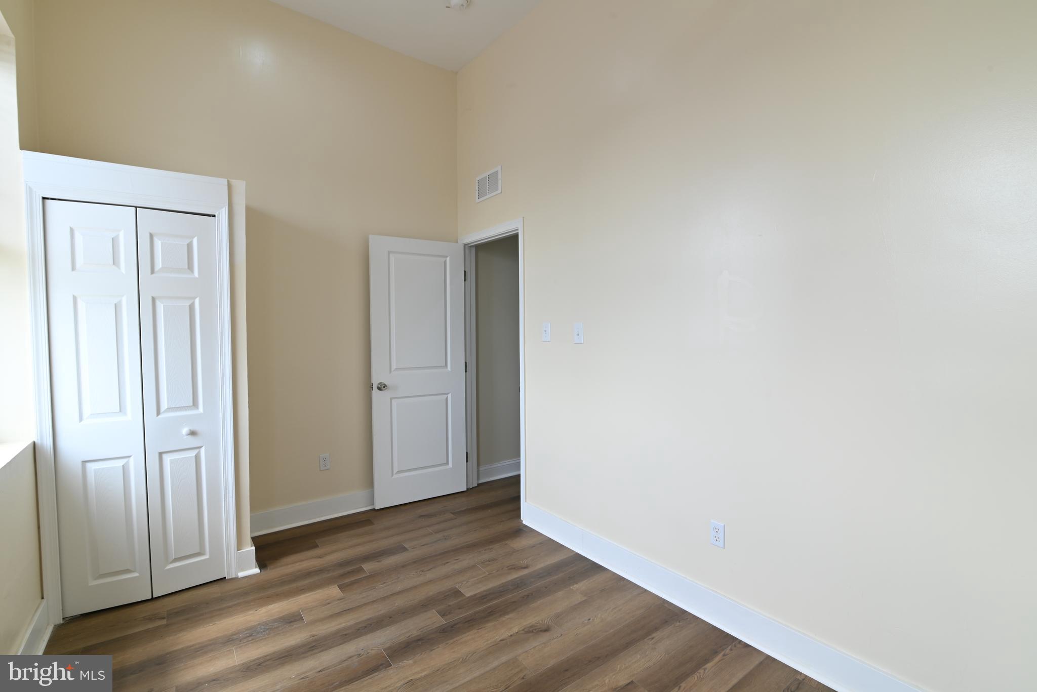 PARKSIDE - Residential Income