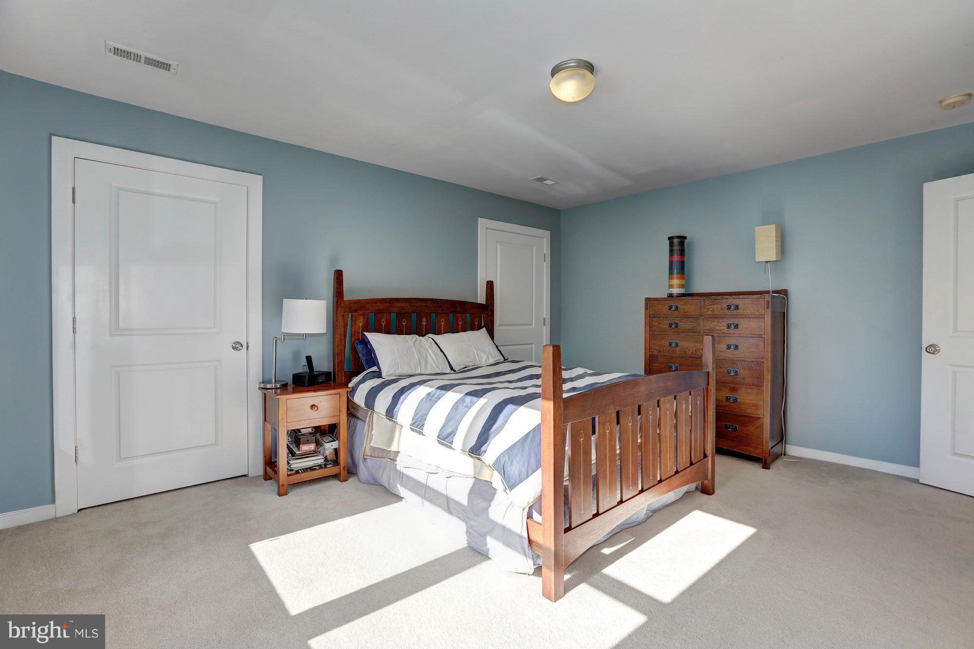 BANNOCKBURN - Residential