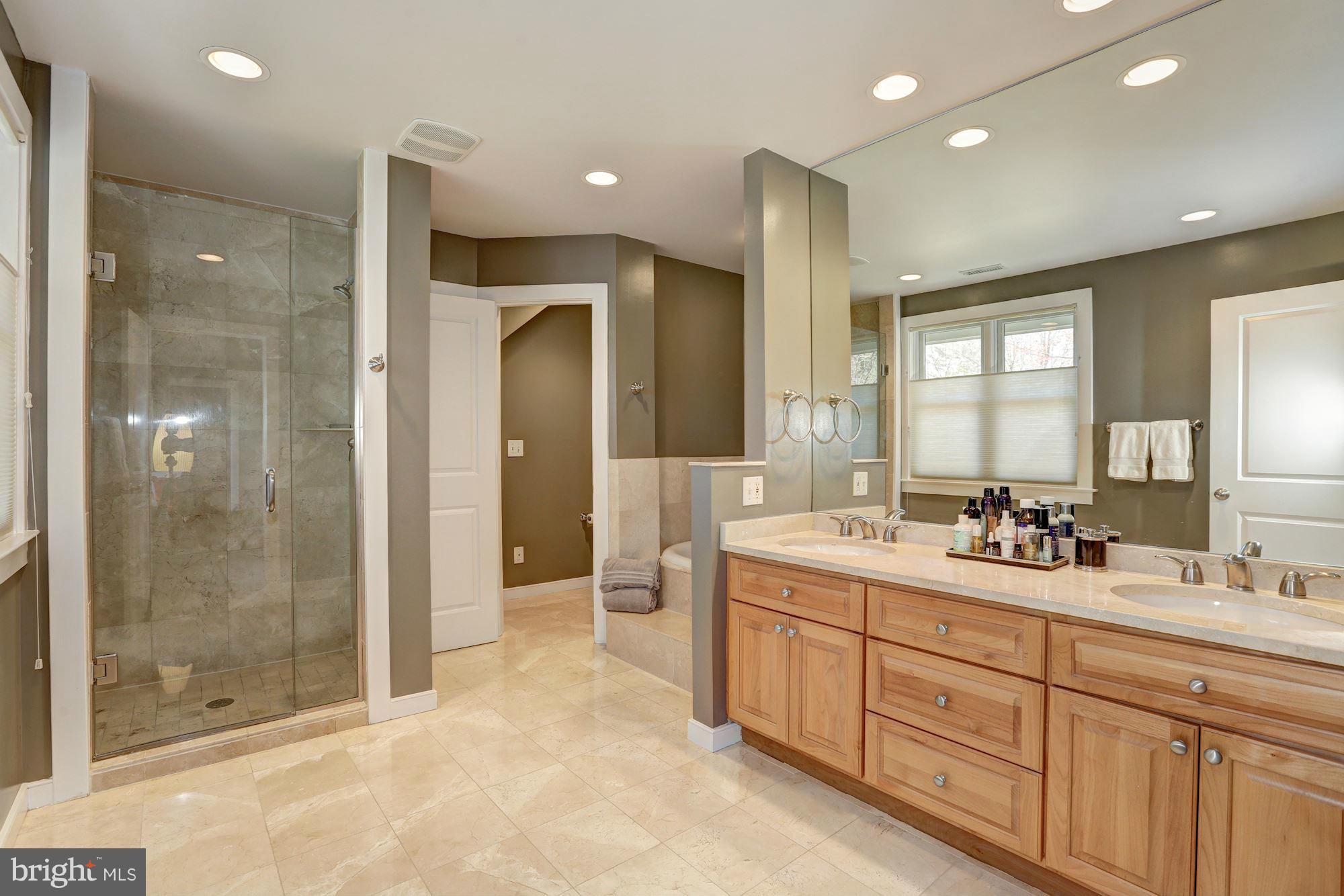 BANNOCKBURN - Residential