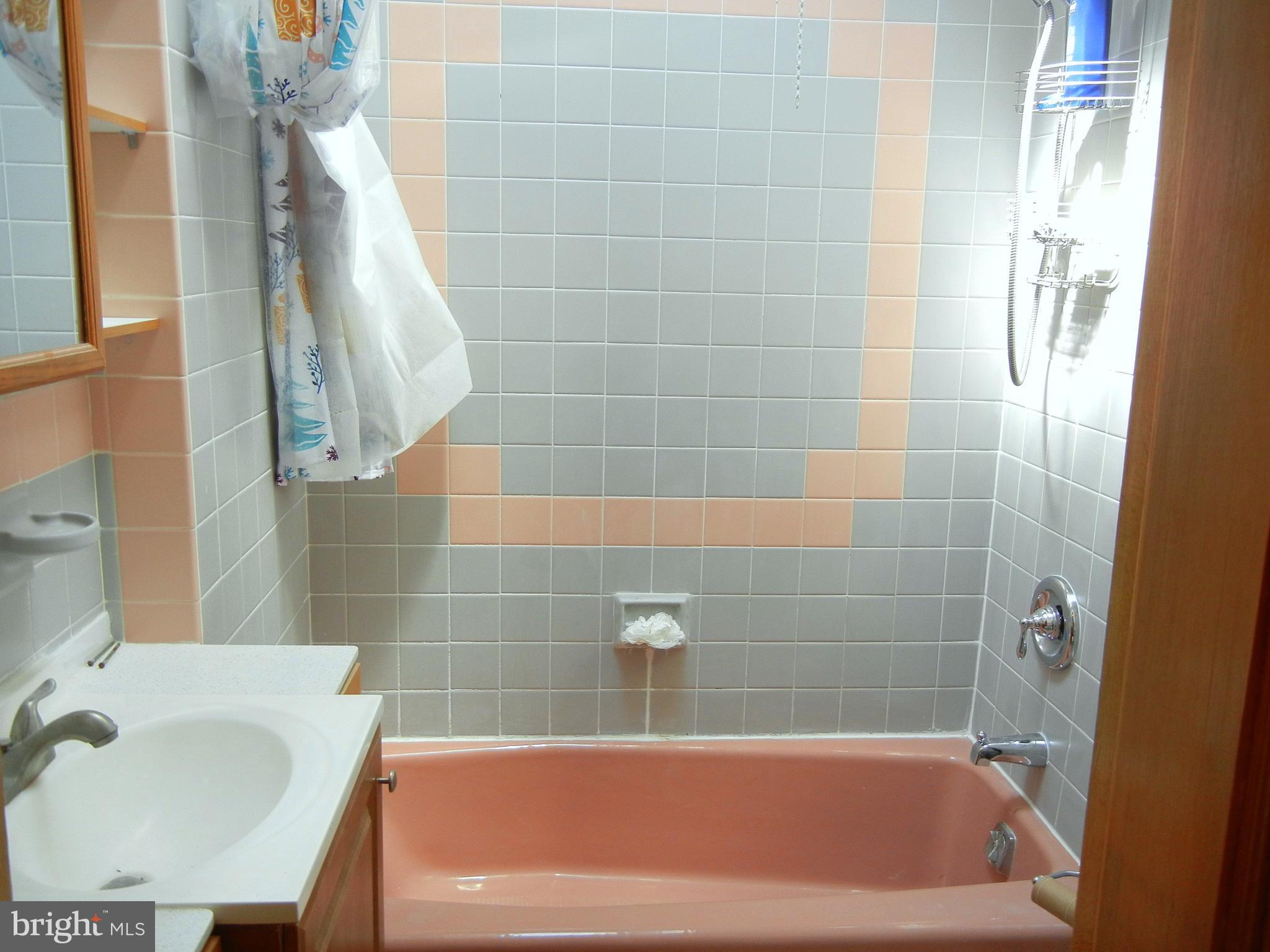 GRAYS FERRY - Residential Lease