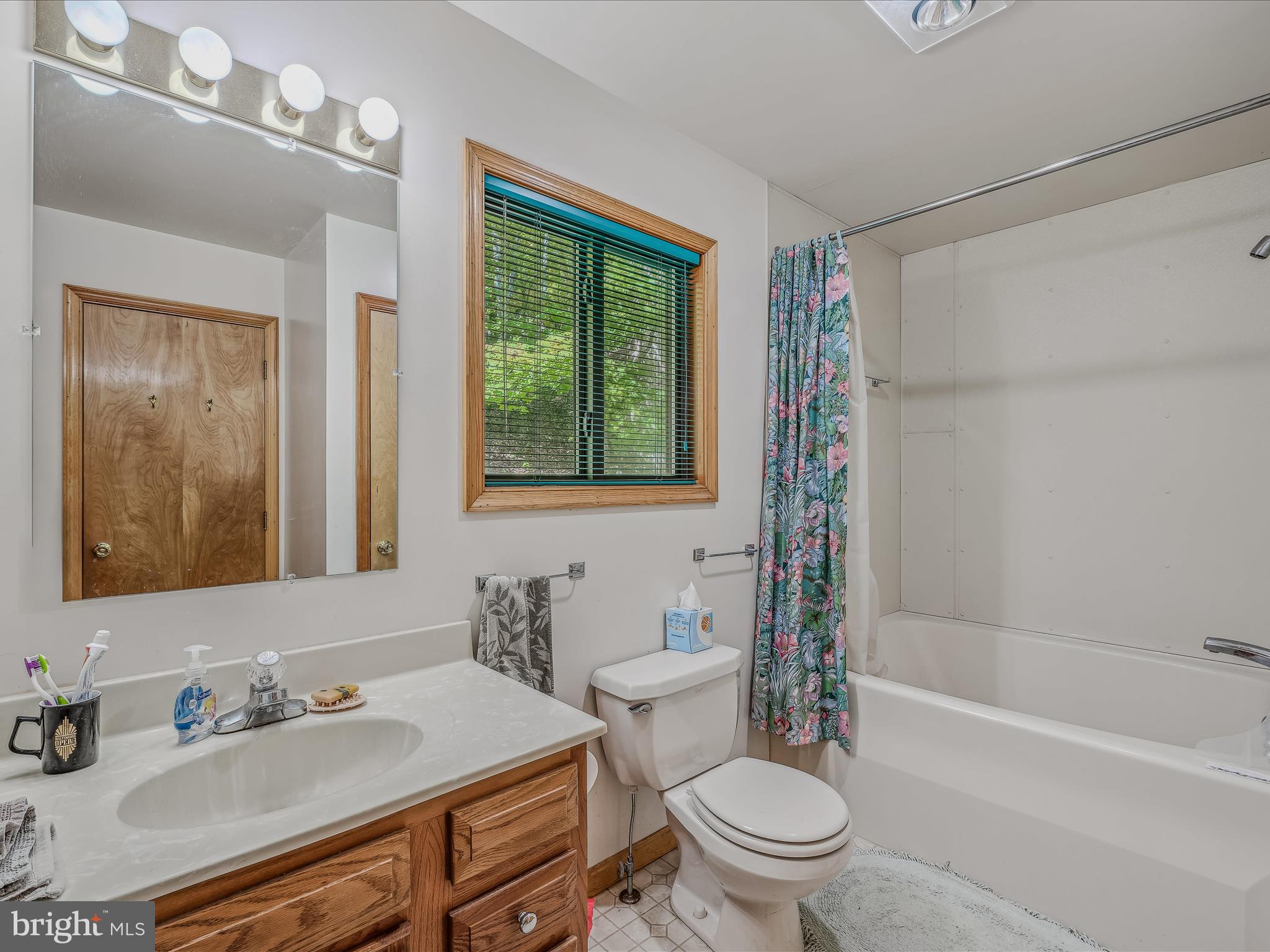 COOLFONT MOUNTAINSIDE - Residential