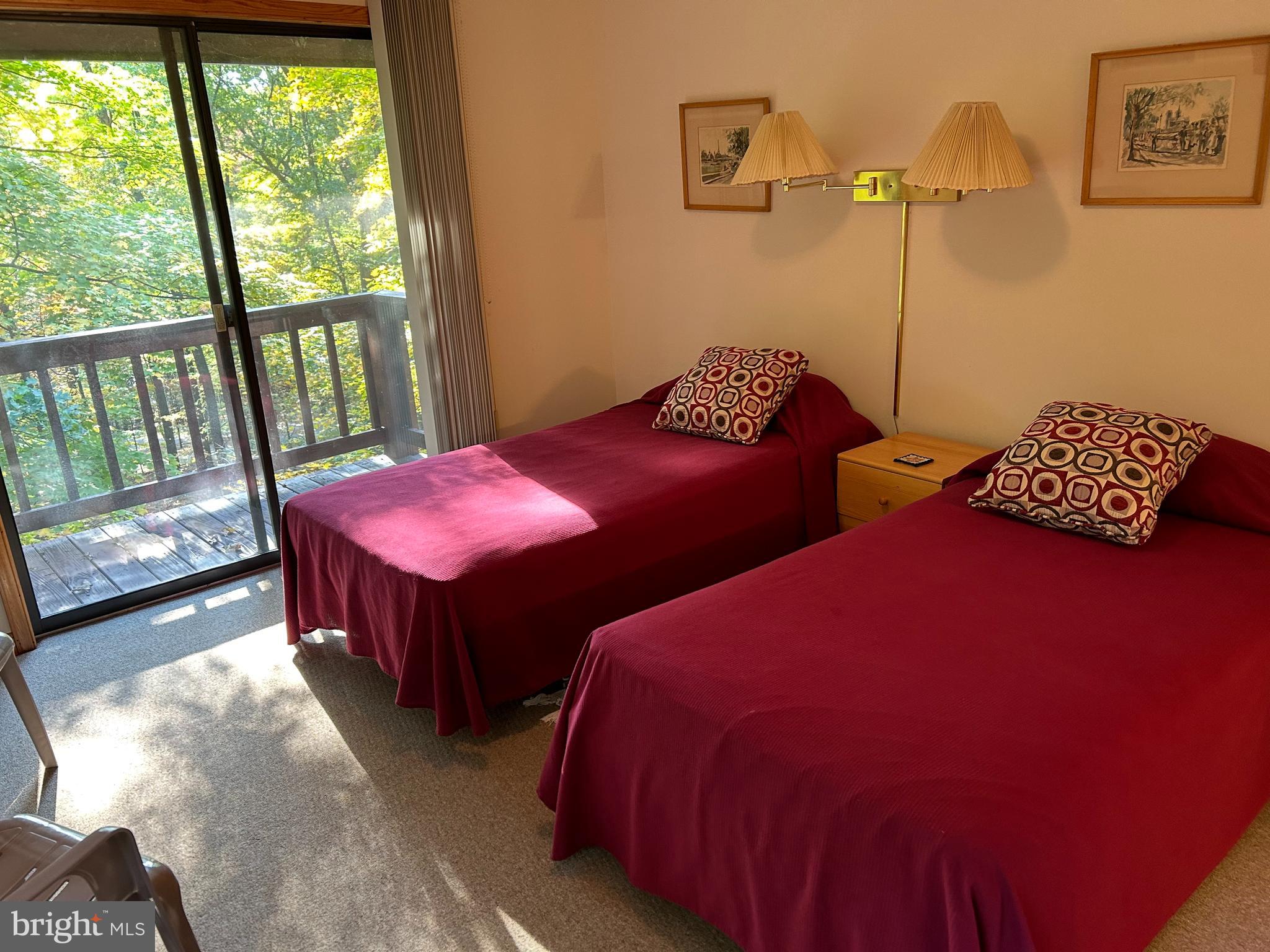 COOLFONT MOUNTAINSIDE - Residential