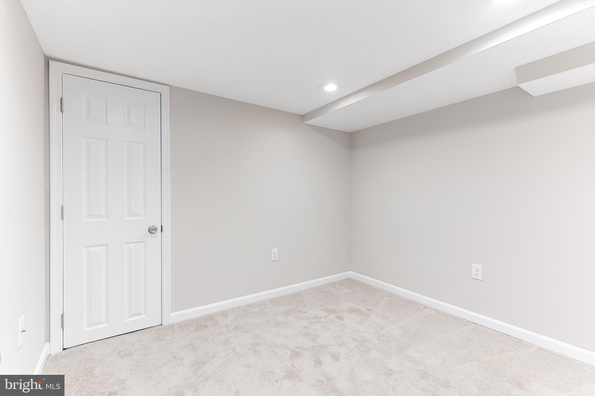 SOUTH BALTIMORE - Residential Lease