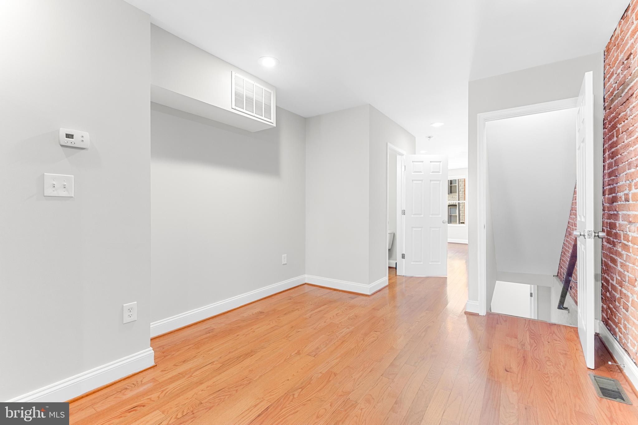 SOUTH BALTIMORE - Residential Lease