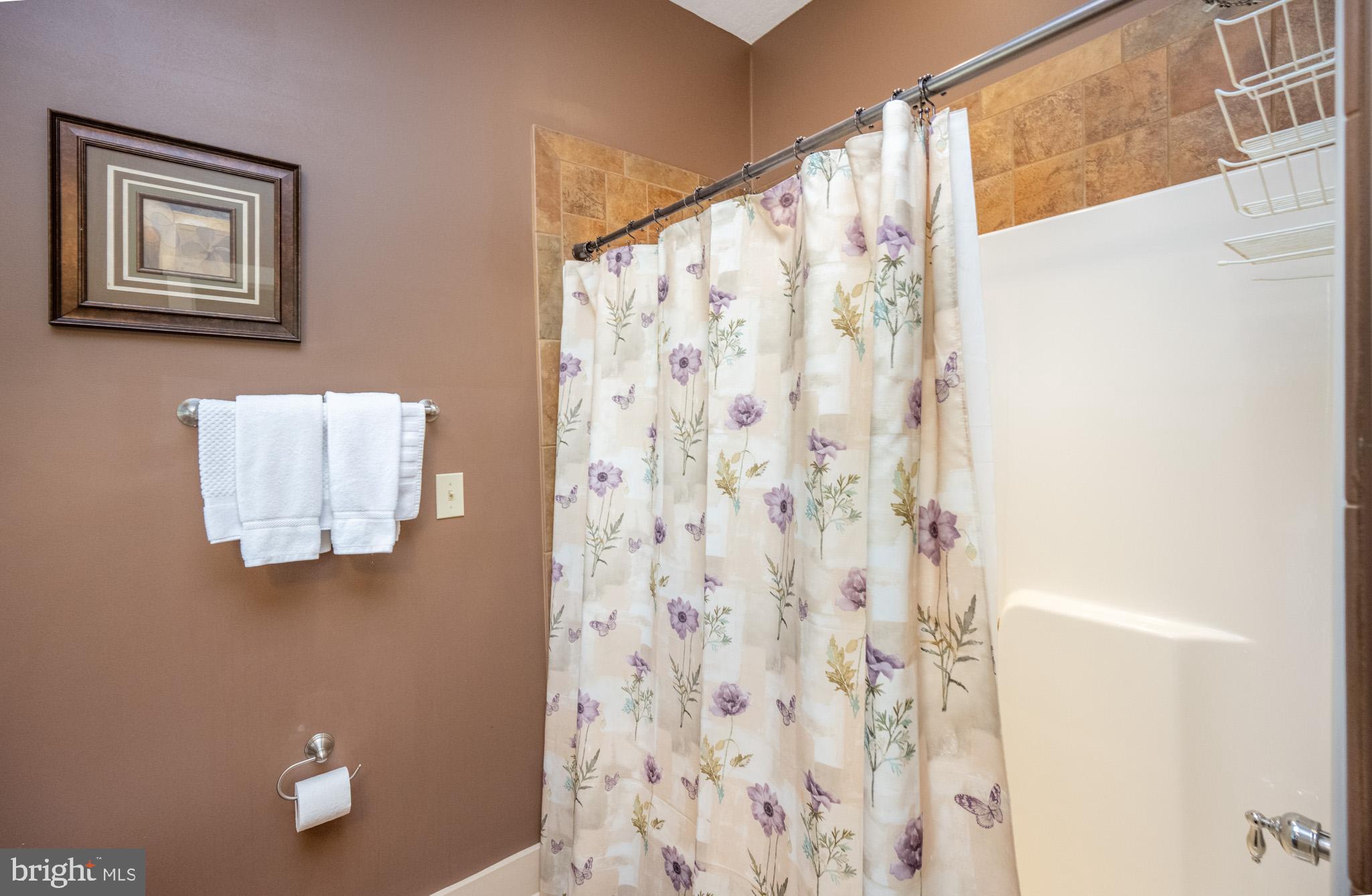 TIMBERLAKE VILLAGE - Residential