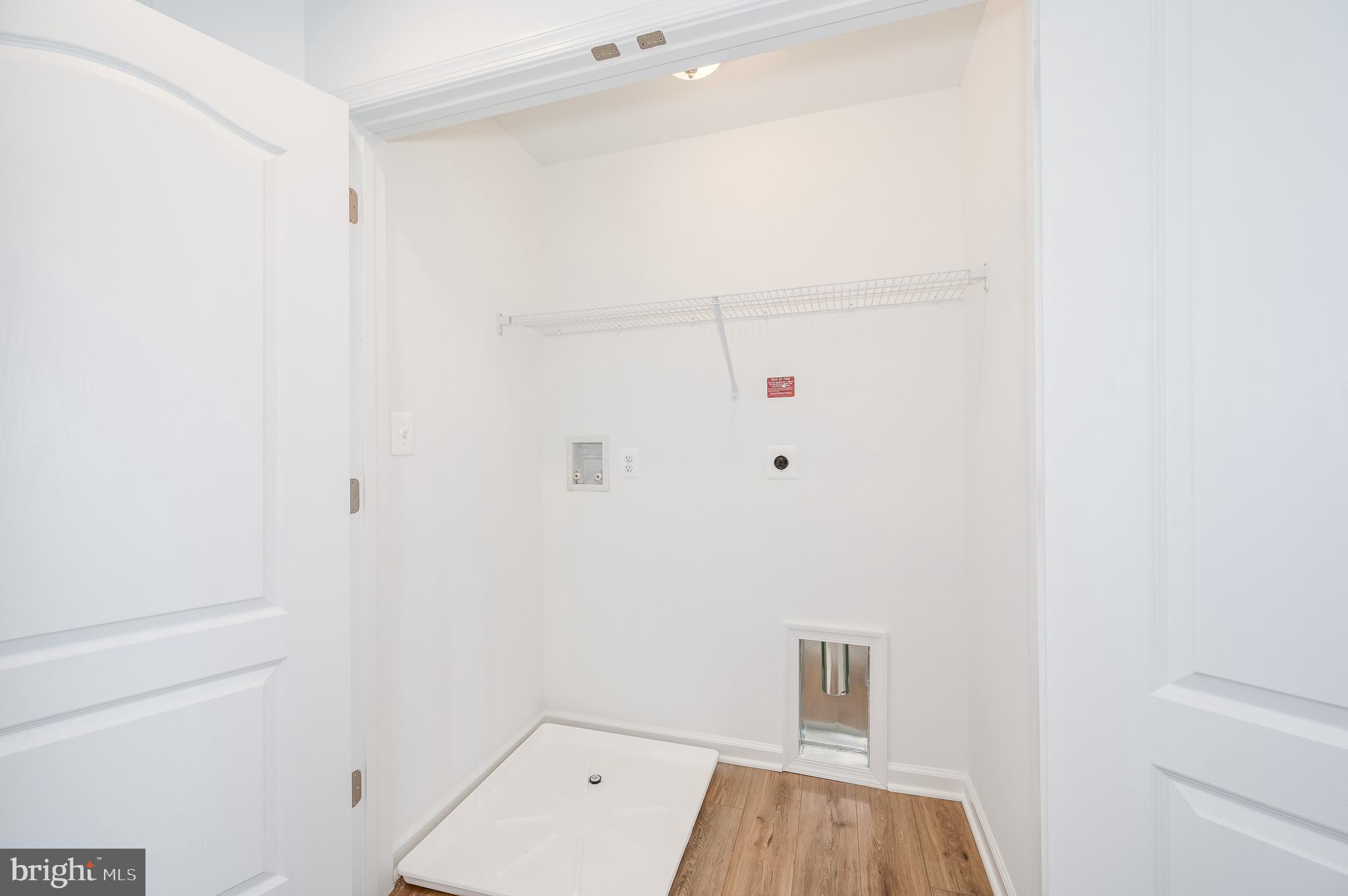 MARTINSBURG STATION - Residential Lease