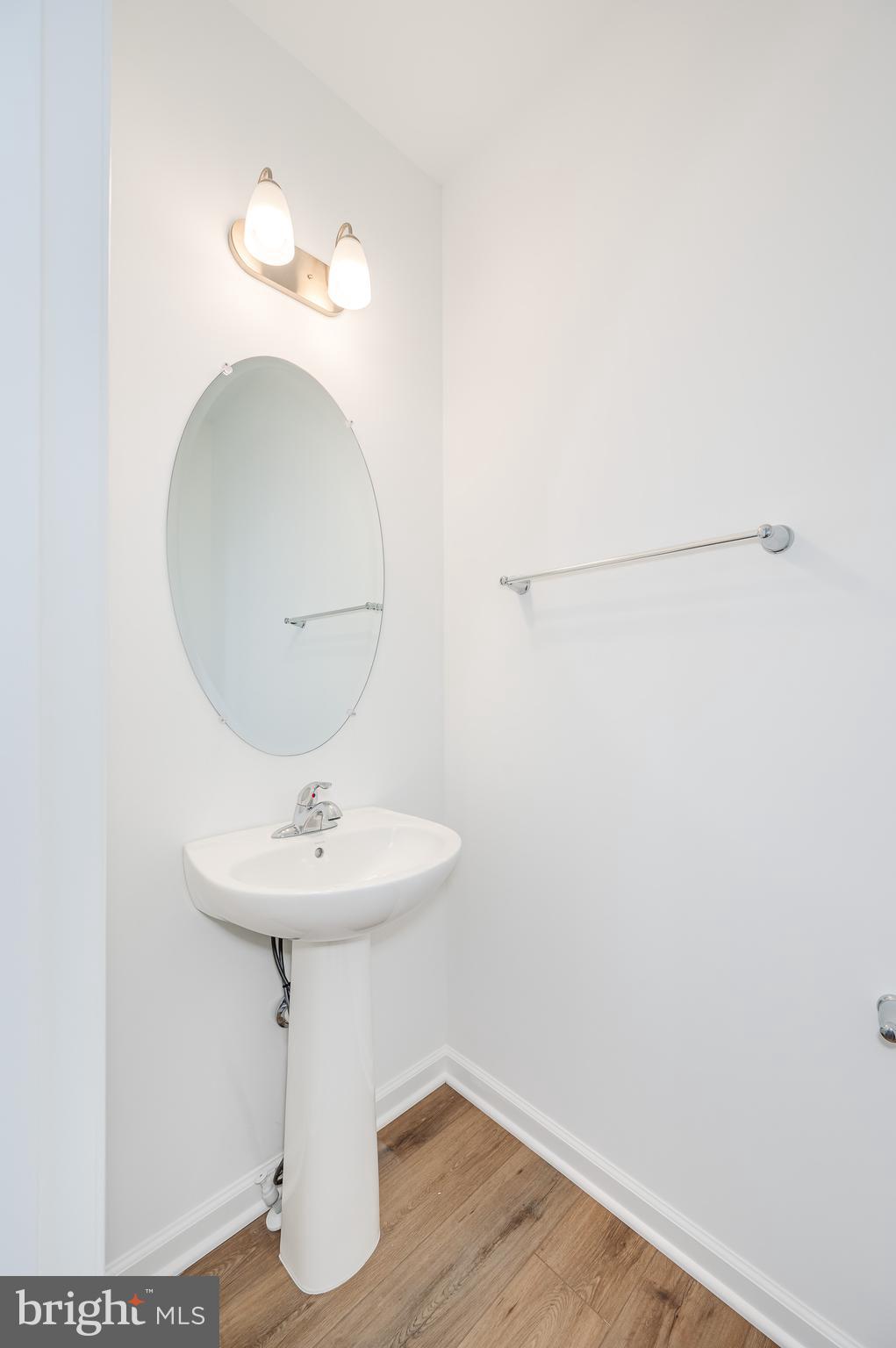 MARTINSBURG STATION - Residential Lease