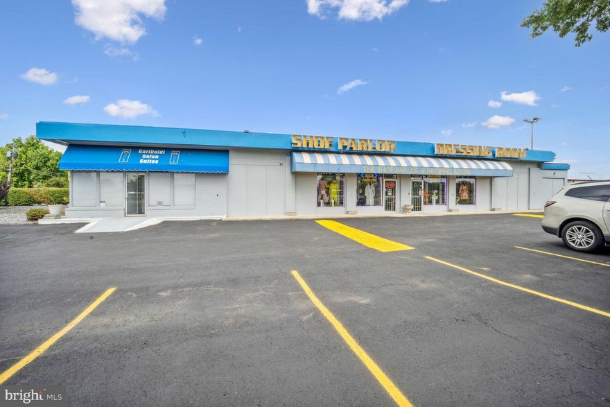 Huge 34% Price Cut.  Now only $1,650,000. (original price was $2,500,000).  Prime location with excellent visibility and high traffic volume.  CGO Zoning allows a wide range of commercial uses.  This property is an excellent location for a Retail store, Medical Offices, Professional Business Offices, a Restaurant, a church, a sports center, and much more!  This property underwent a total renovation approximately 15 years ago.  As a specialty retail store, it has been continuously updated.  This property is in excellent condition.  The inventory, furniture, and fixtures are not included -- but are negotiable.  The current price is a 34% reduction from the original asking price!  And we had plenty of activity at the earlier price, but as you probably realize, the current political climate has slowed down some investments.  At this current price of $1,650,000.00, this property is an amazing opportunity, and is priced significantly lower than the typical per square foot cost for this type of property at this location.