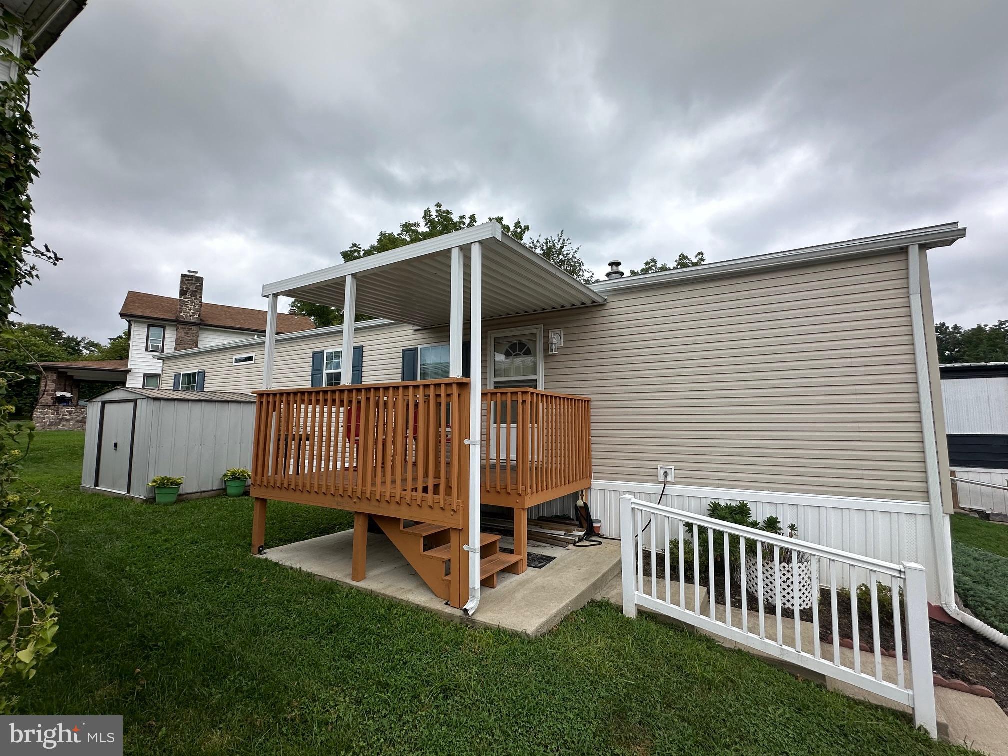 PHOENIX COMMUNITIES - Residential