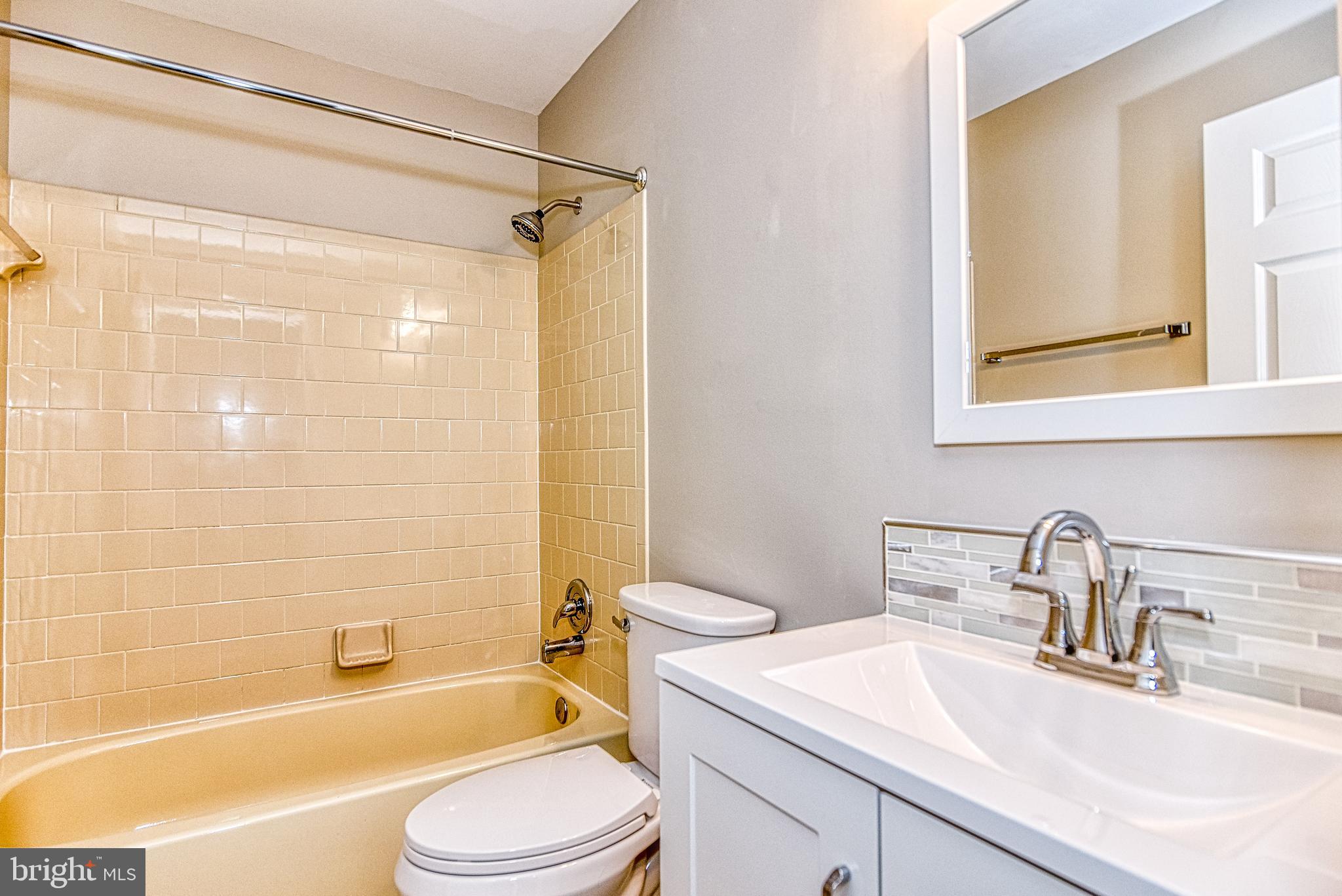 SHANNON STATION - Residential Lease