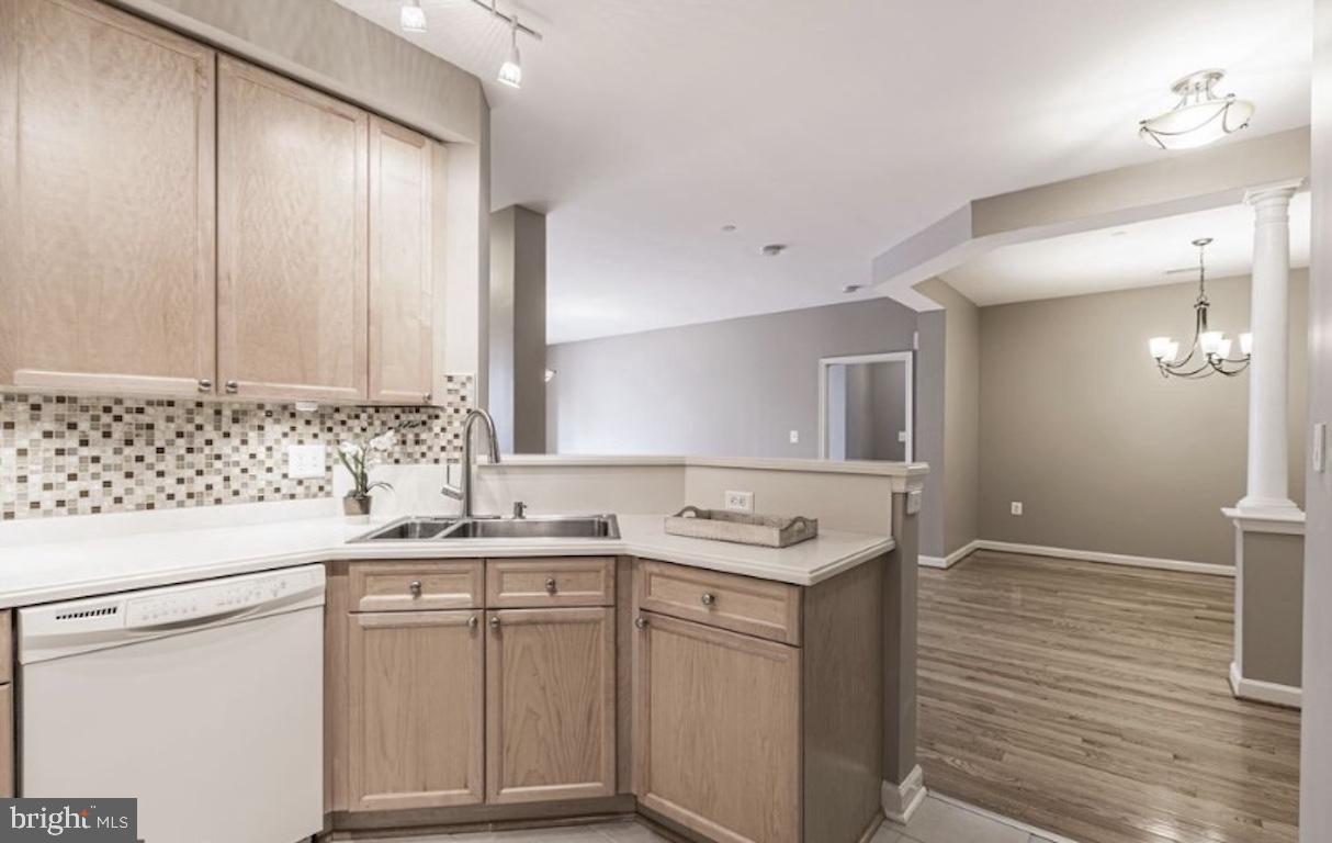 HARBOR POINT WEST CONDO - Residential Lease