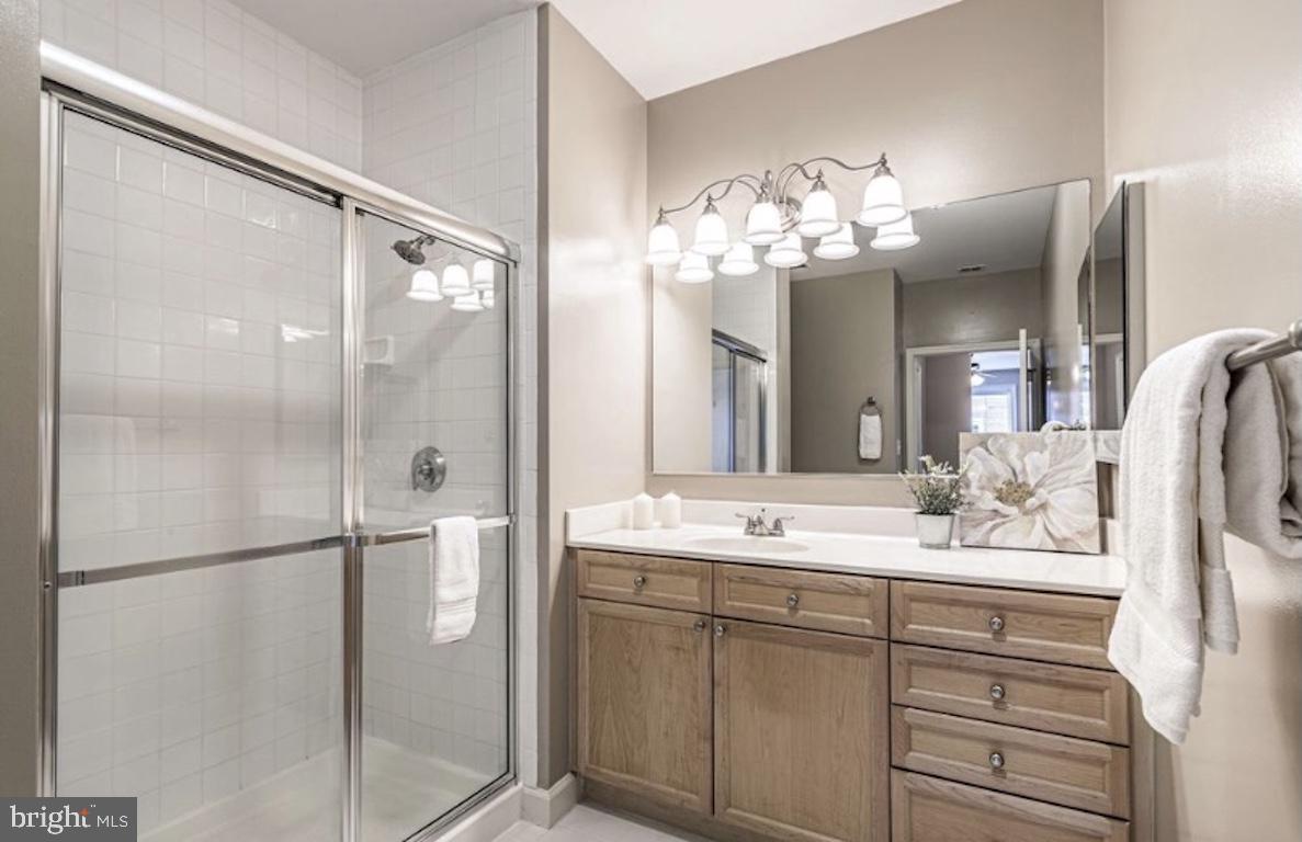 HARBOR POINT WEST CONDO - Residential Lease