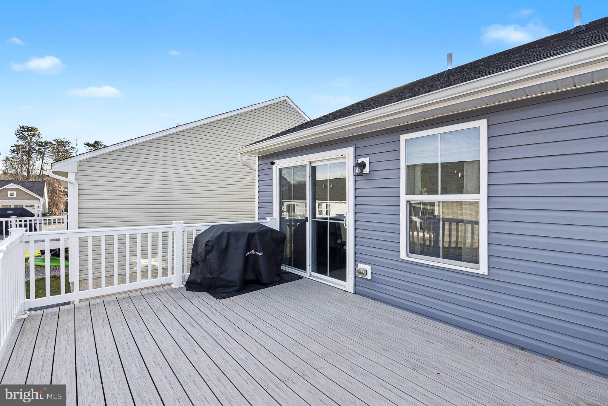 CHARLESTOWN CROSSING - Residential