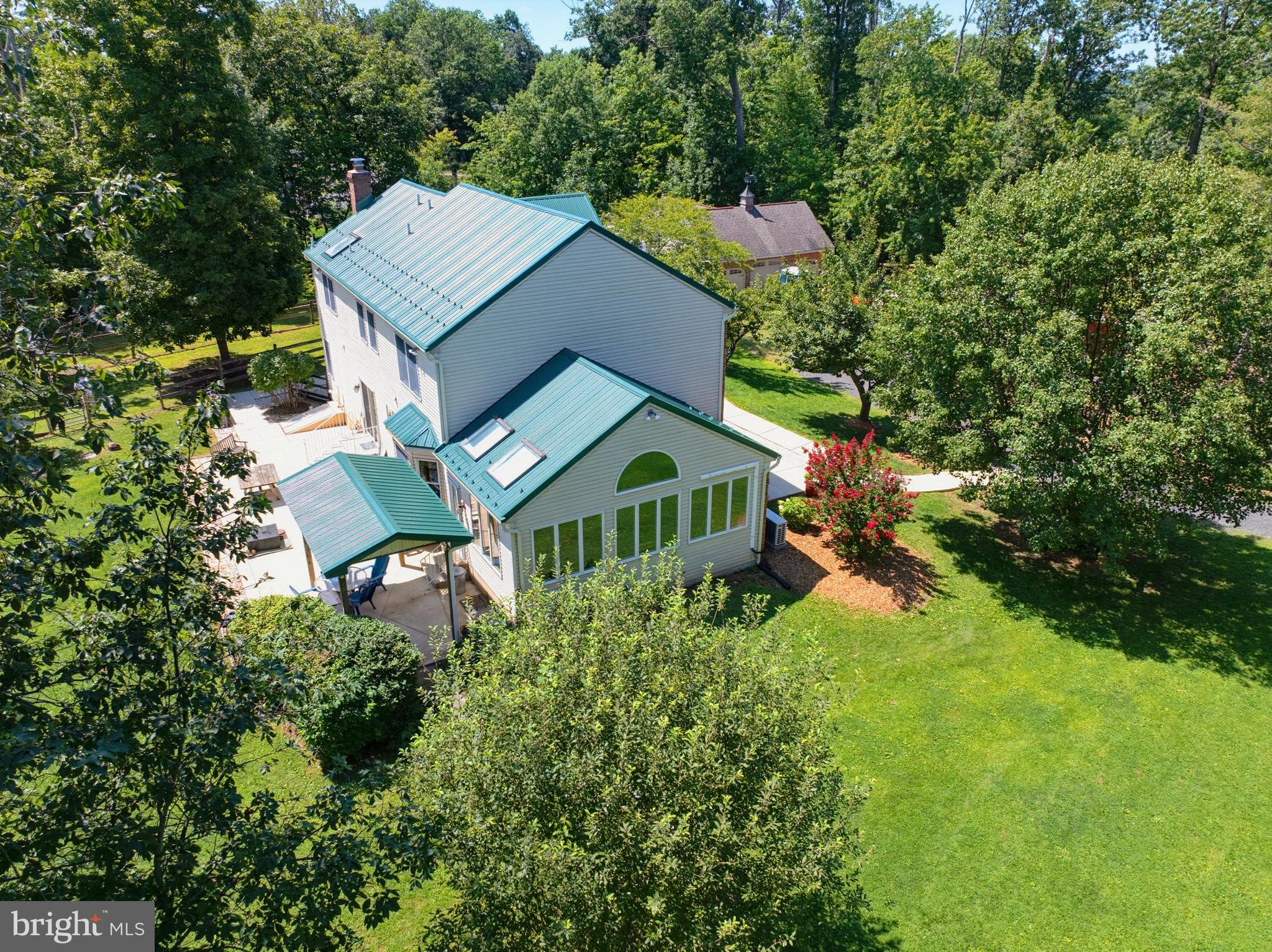 824 WELCOME HOUSE ROAD