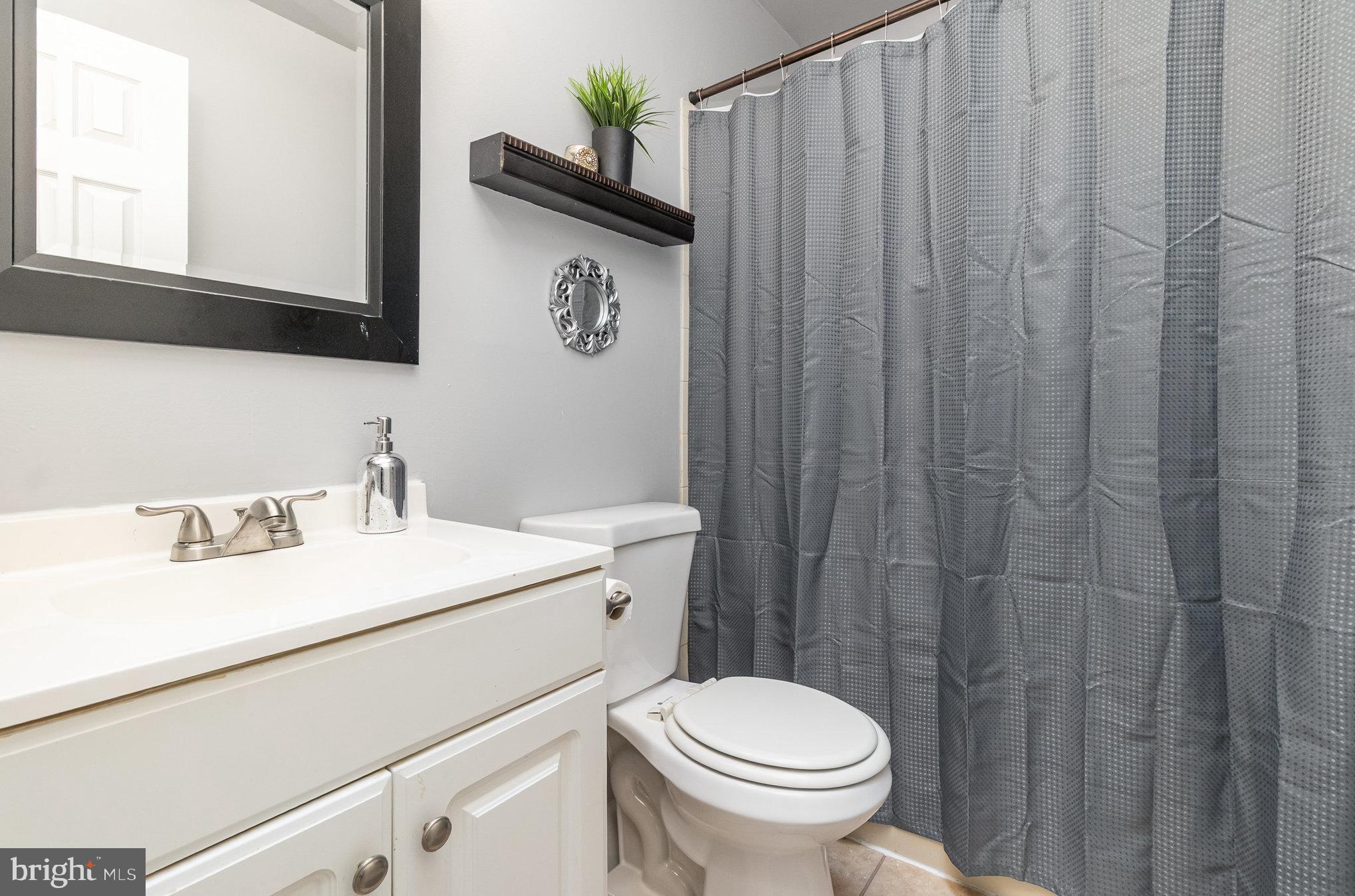 SILVER SPRING STATION - Residential