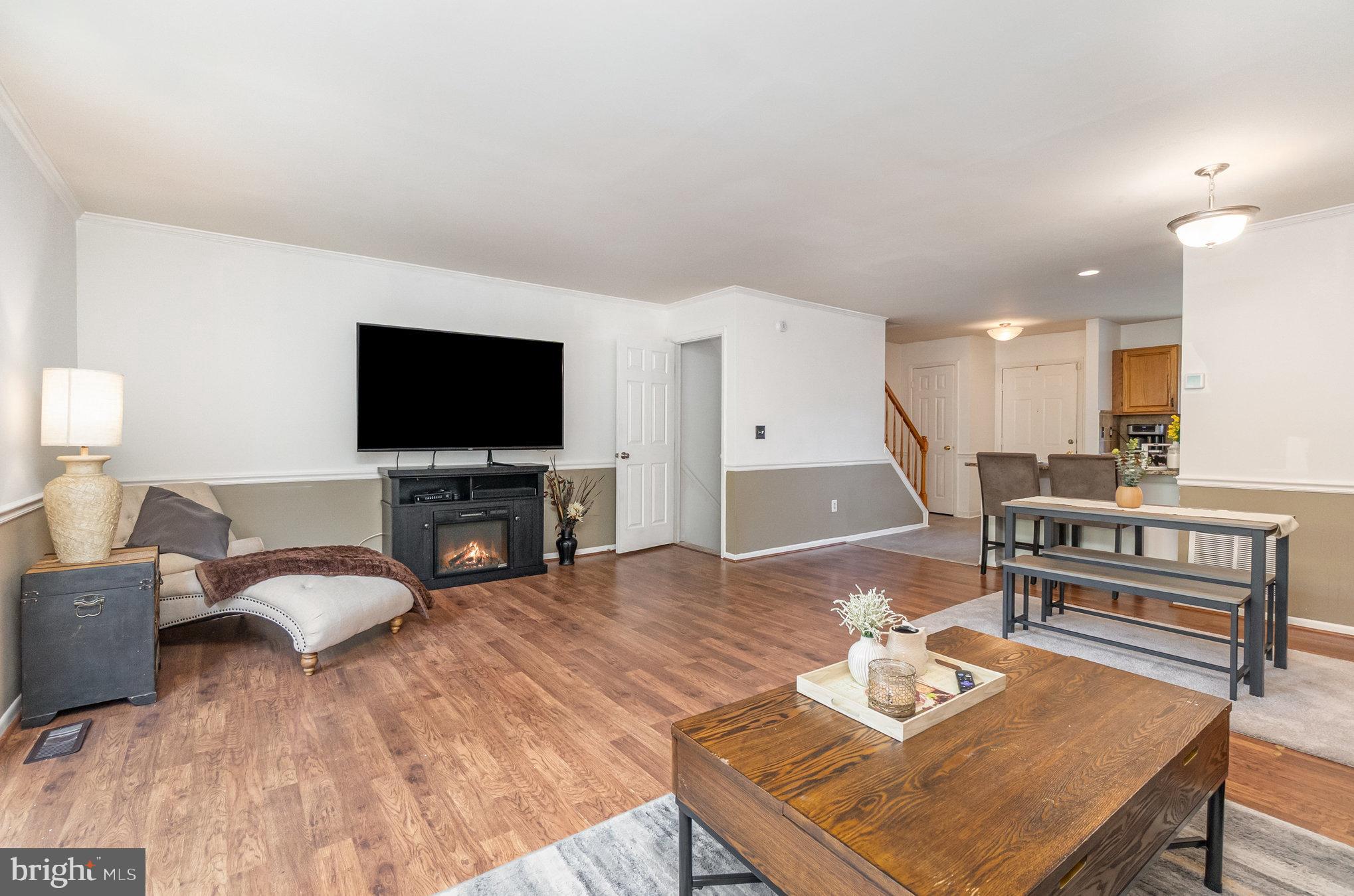 SILVER SPRING STATION - Residential