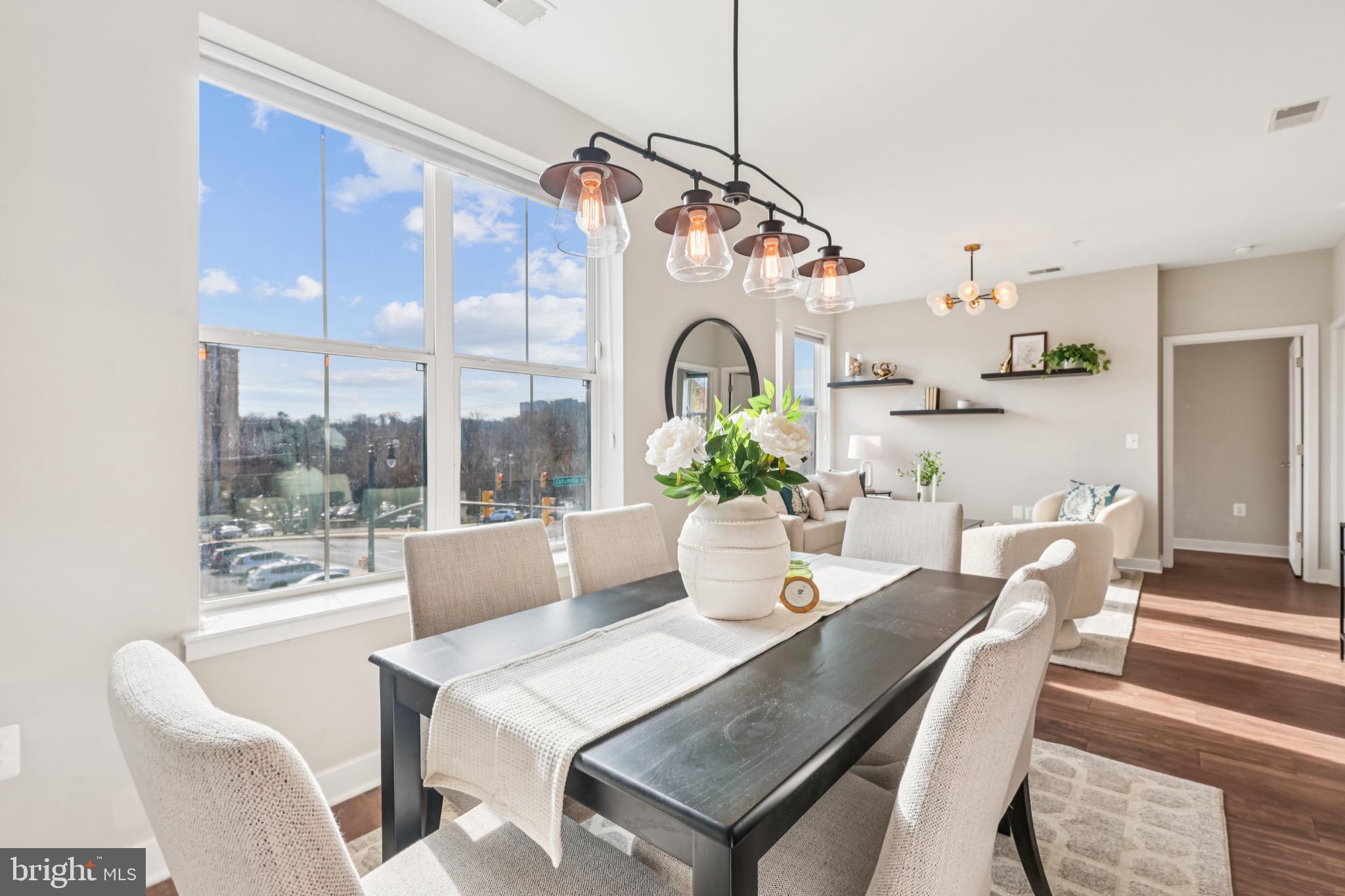 TRAFALGAR FLATS - Residential Lease