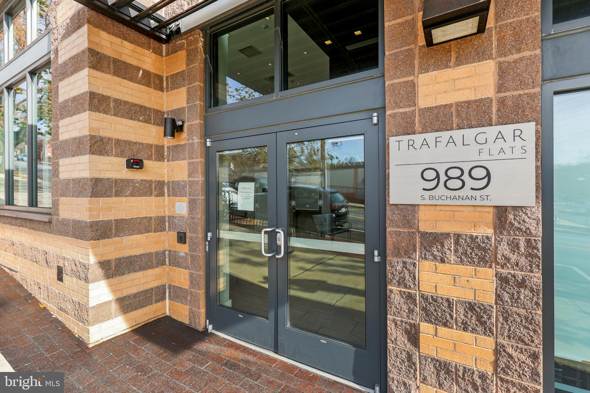 TRAFALGAR FLATS - Residential Lease