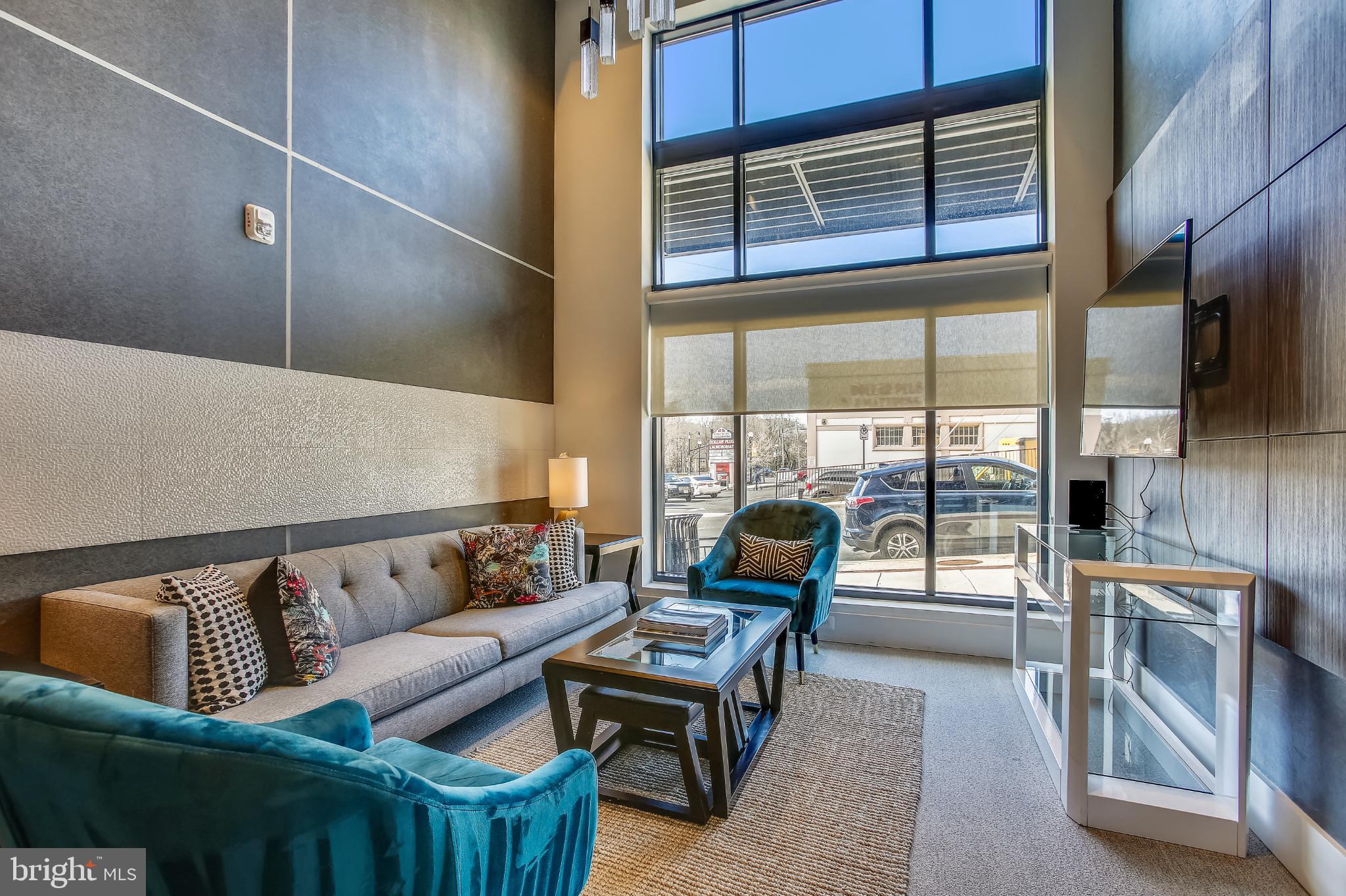 TRAFALGAR FLATS - Residential Lease