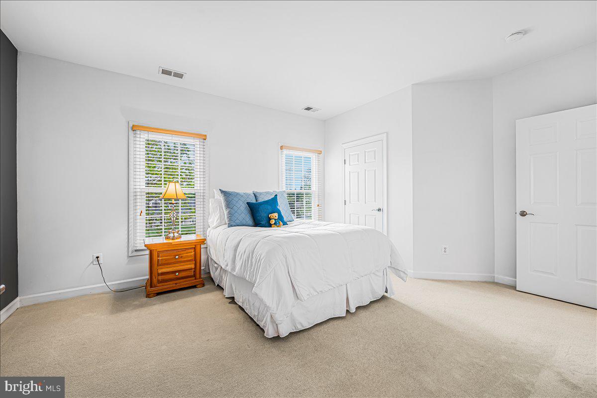 WILDERNESS WALK - Residential