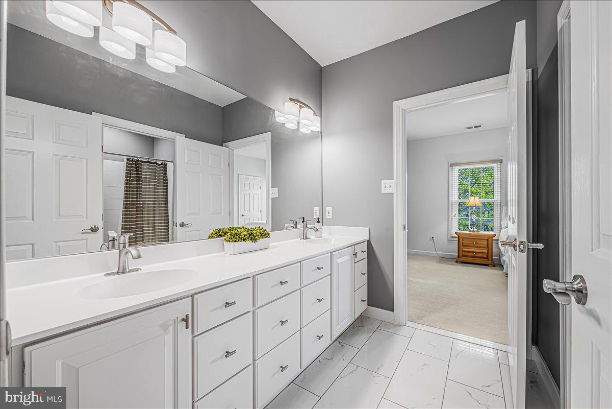 WILDERNESS WALK - Residential