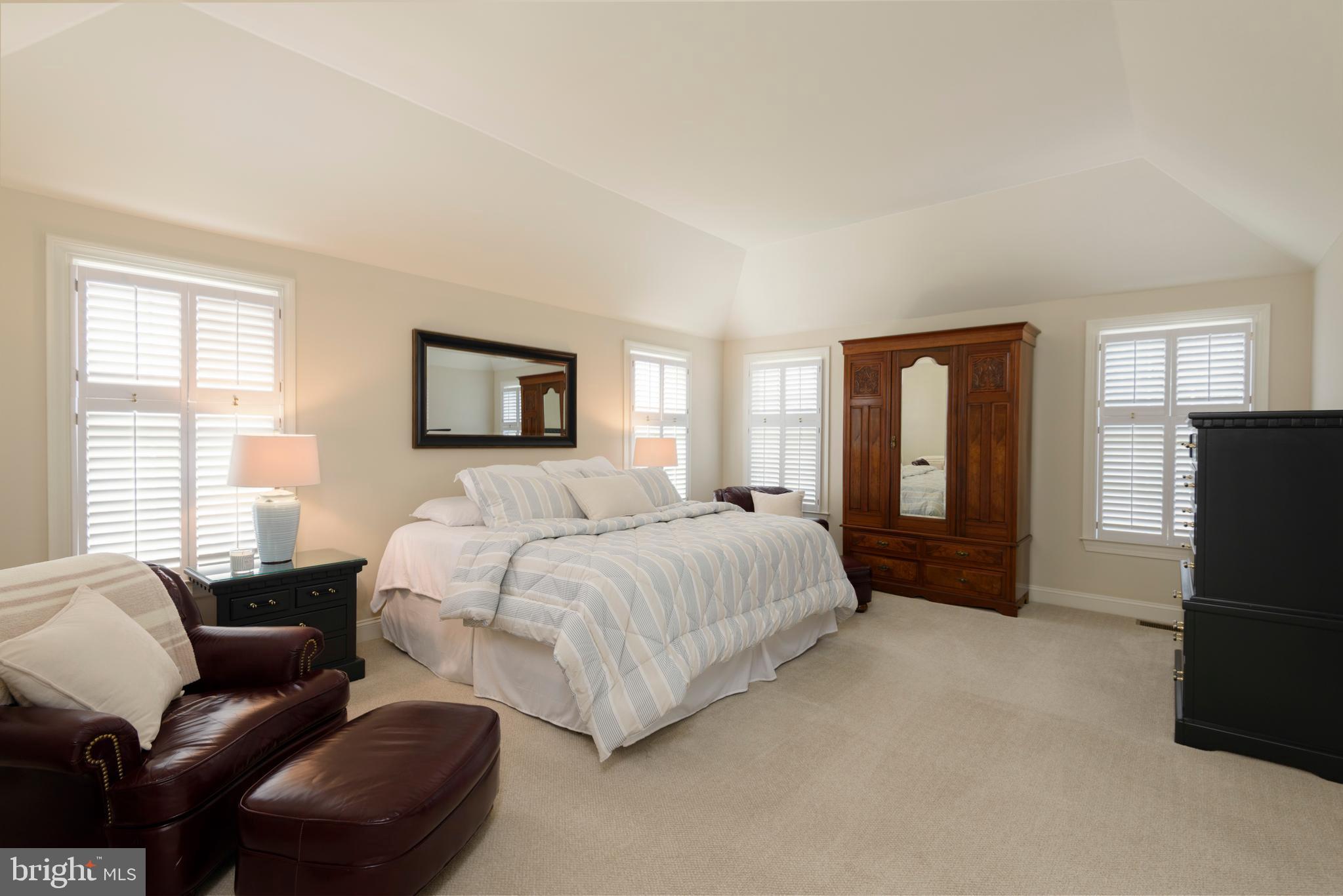 KNOLLS OF BIRMINGH - Residential