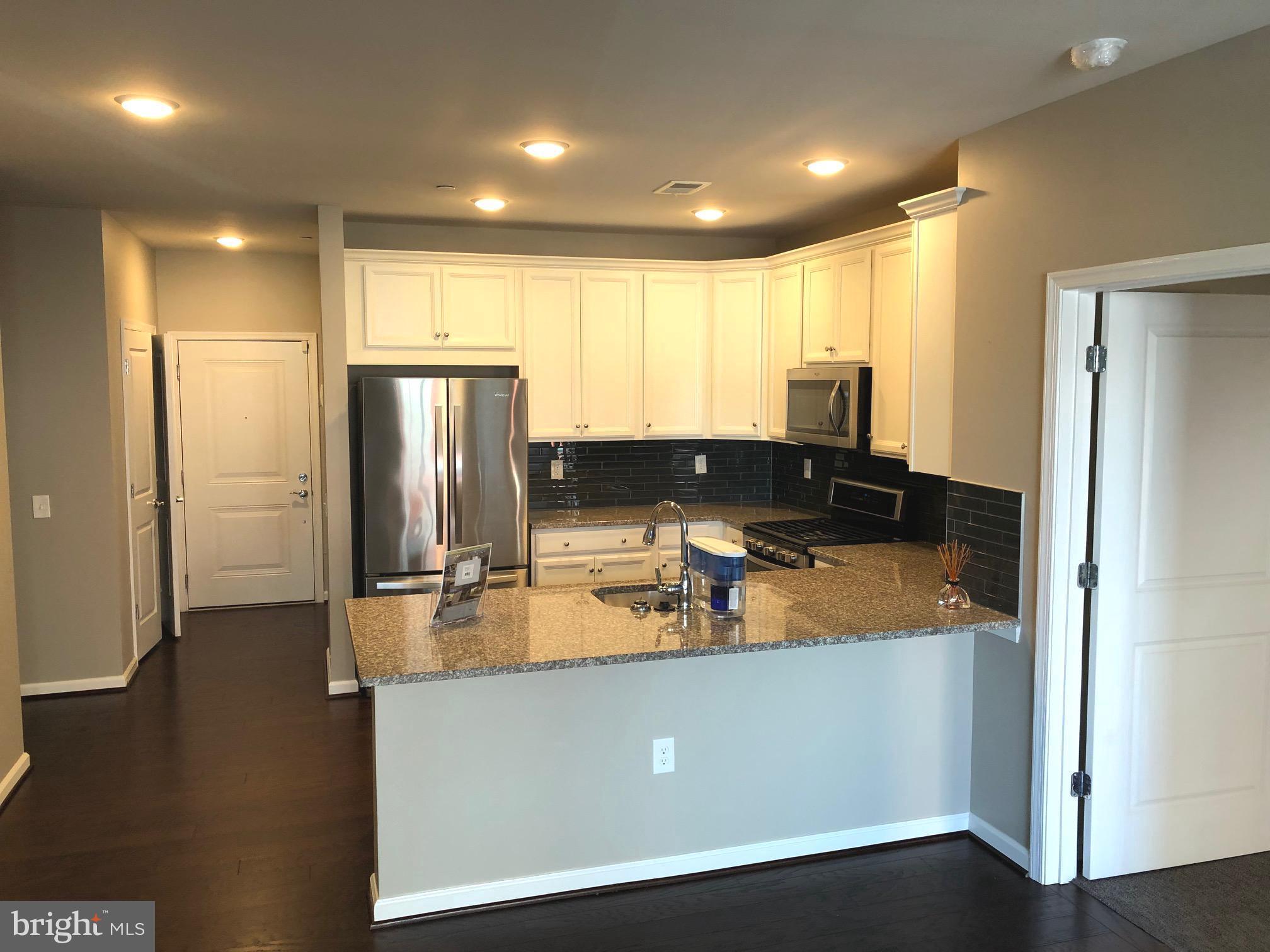 MOUNT VINEYARD - Residential Lease