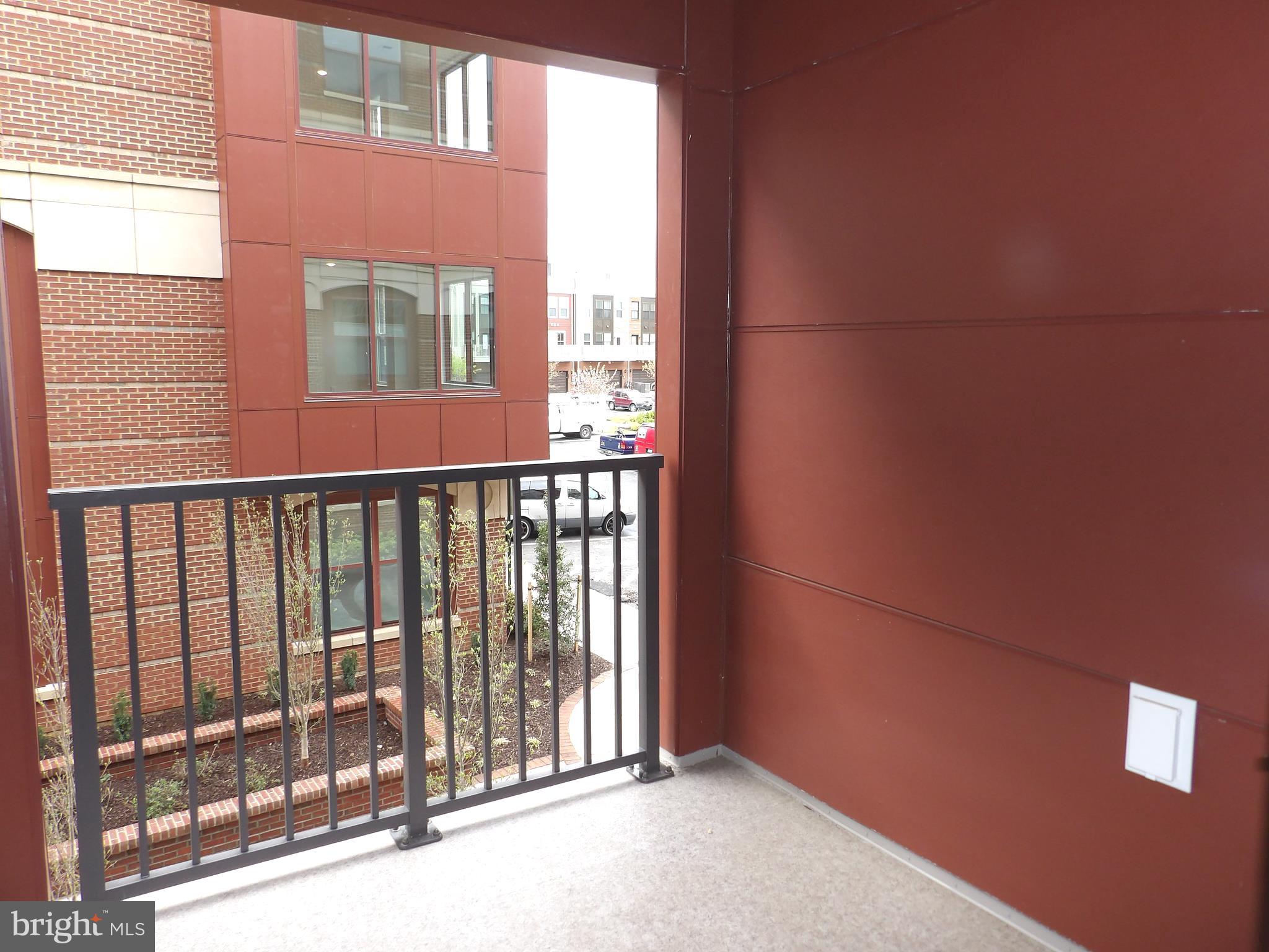 MOUNT VINEYARD - Residential Lease