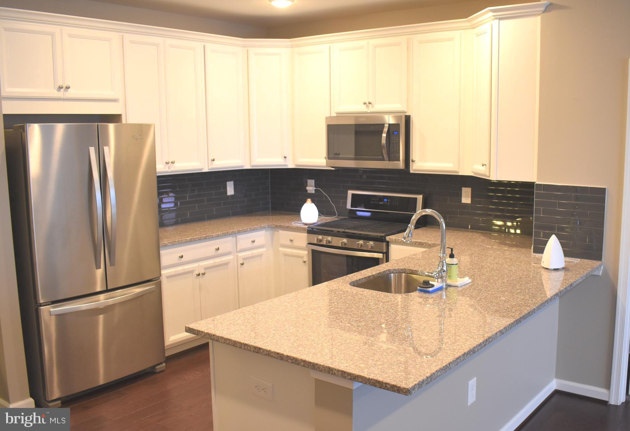 MOUNT VINEYARD - Residential Lease