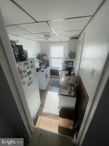 525 SPRING MILL AVENUE 2ND FLOOR