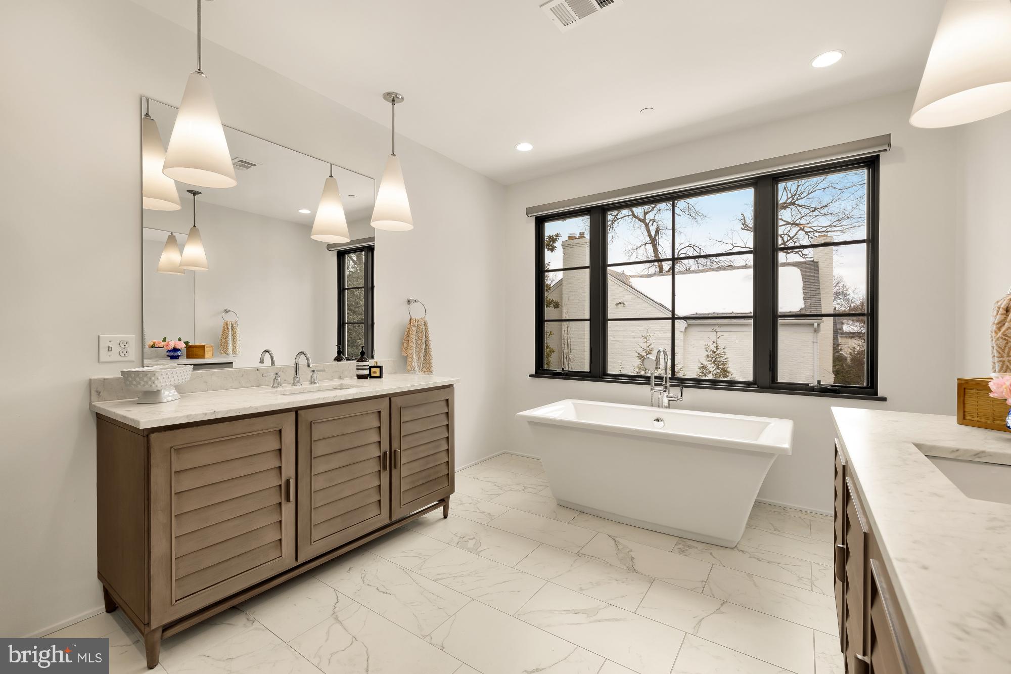 EDGEMOOR - Residential