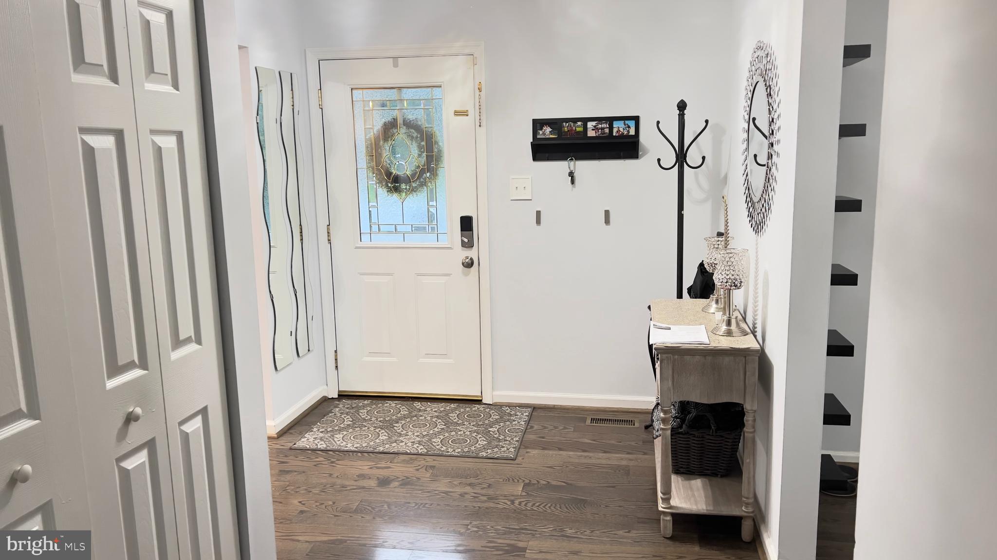 HUNTERS WOODS - Residential