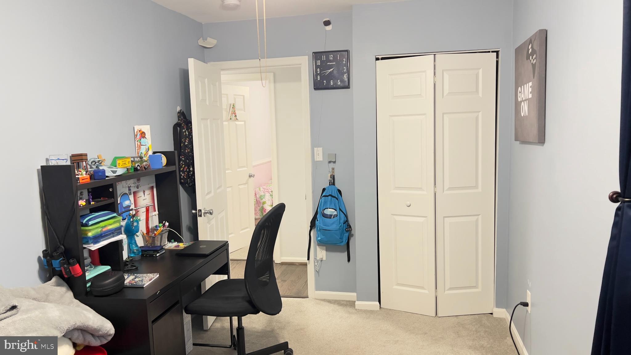 HUNTERS WOODS - Residential