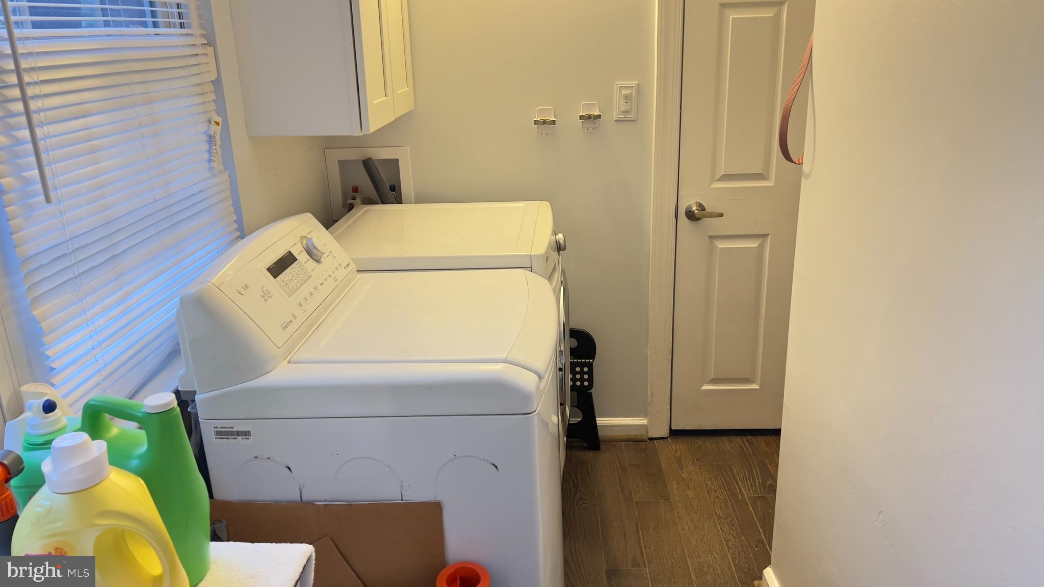 HUNTERS WOODS - Residential