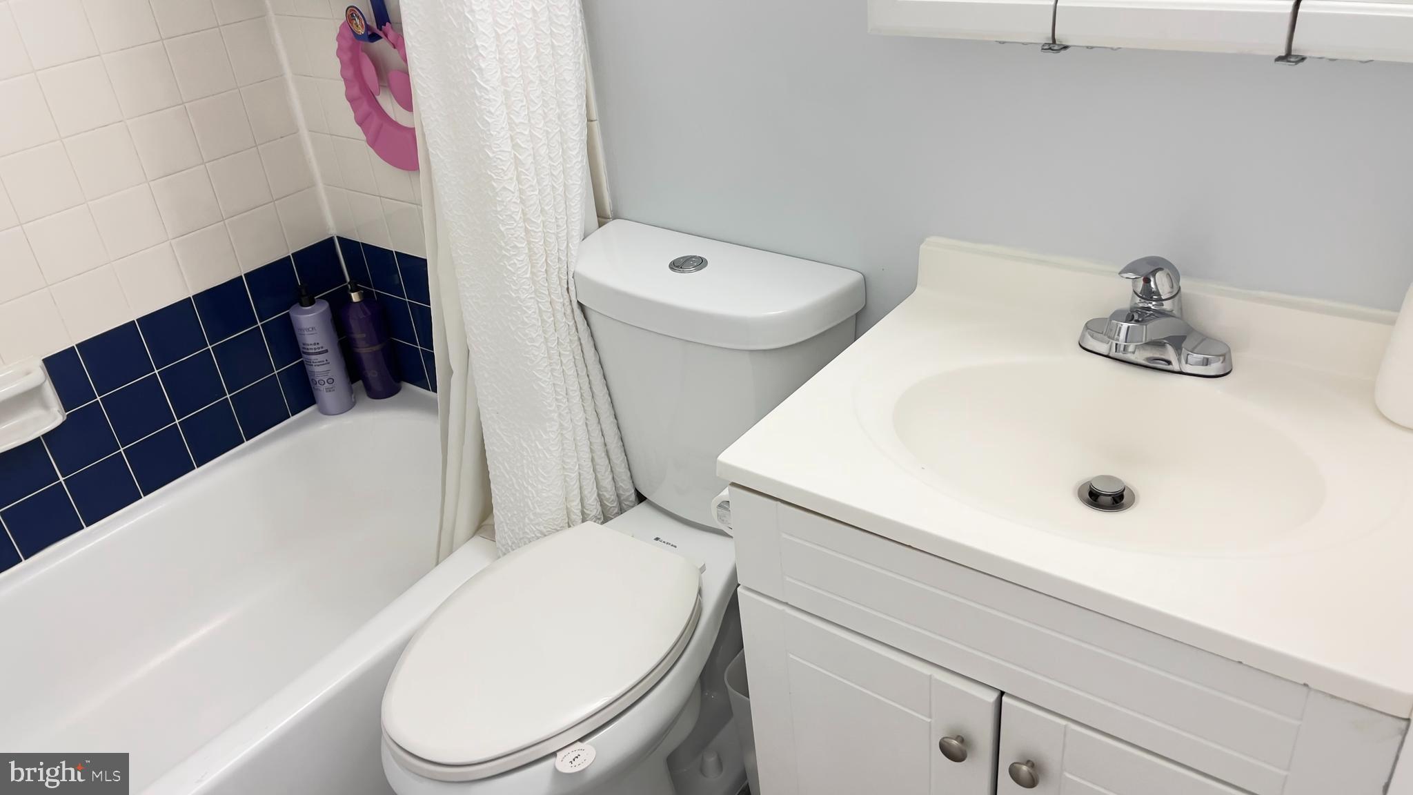 HUNTERS WOODS - Residential