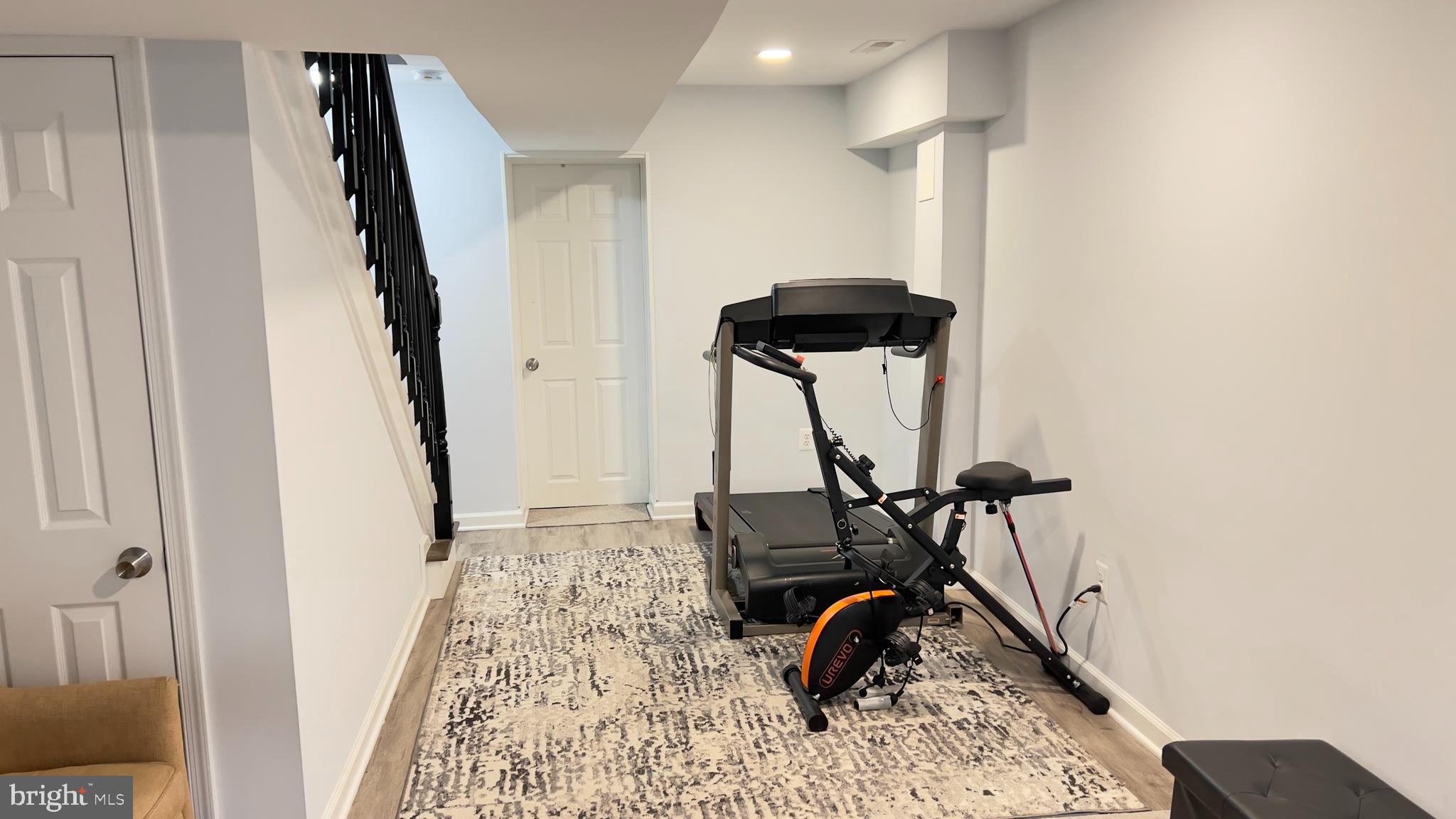 HUNTERS WOODS - Residential