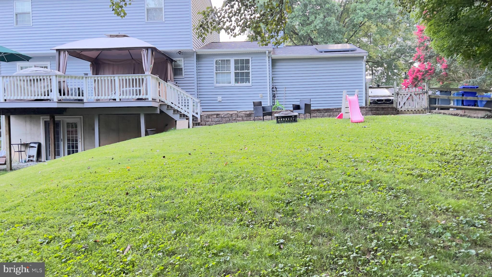 HUNTERS WOODS - Residential