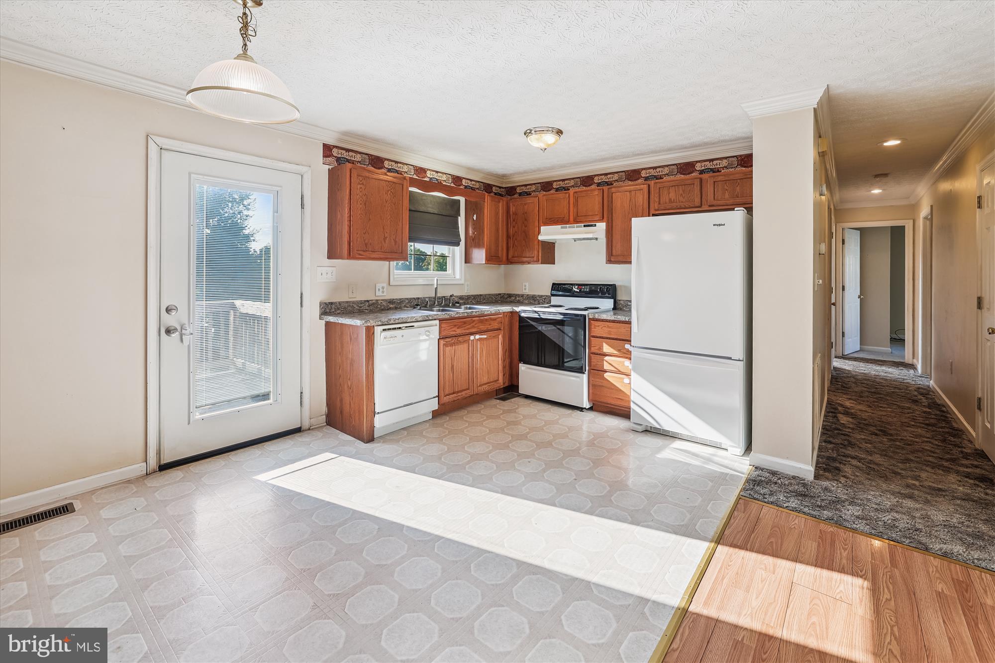 PIKESIDE MEADOWS - Residential