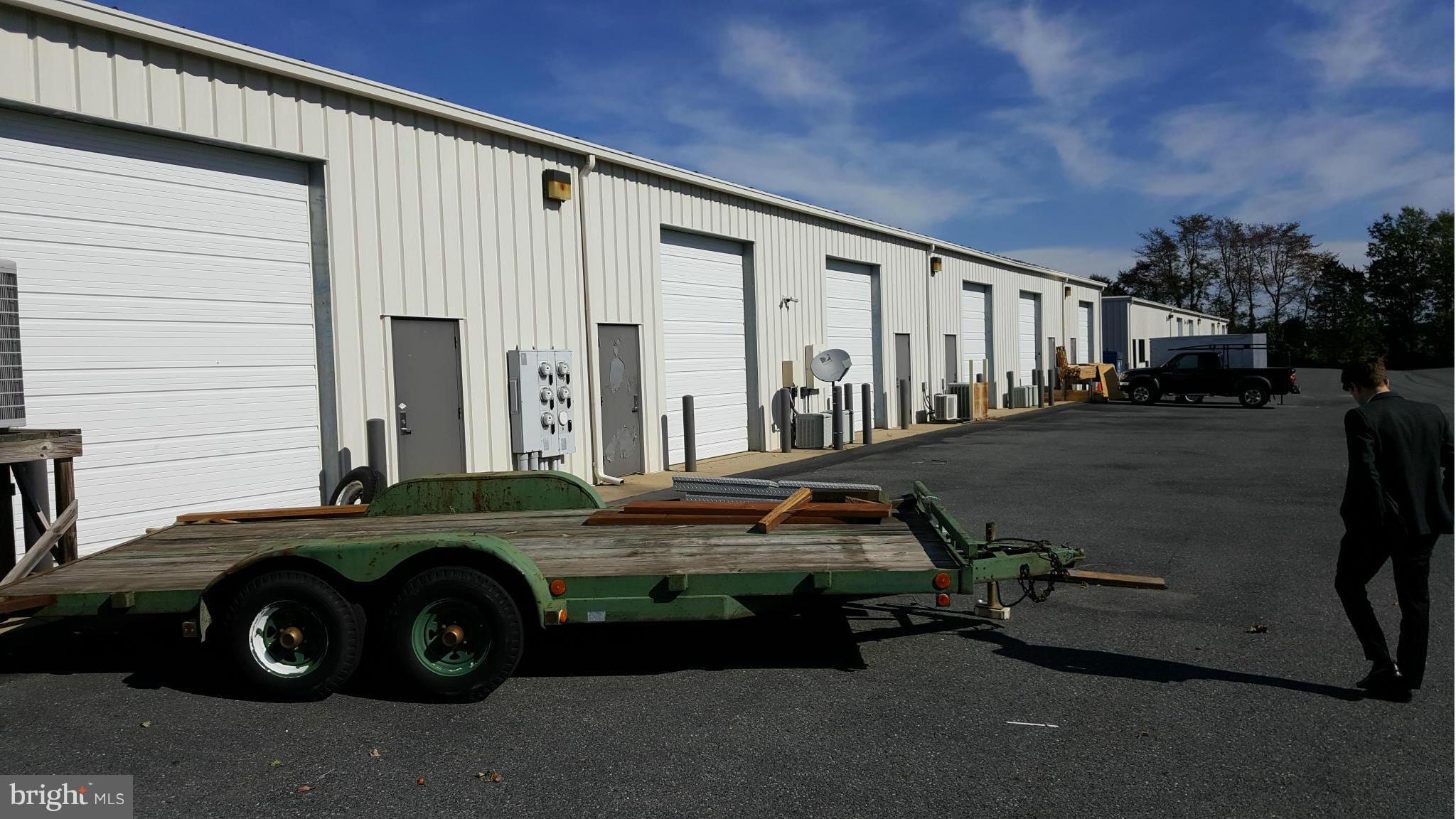 NR EASTON - Commercial Lease