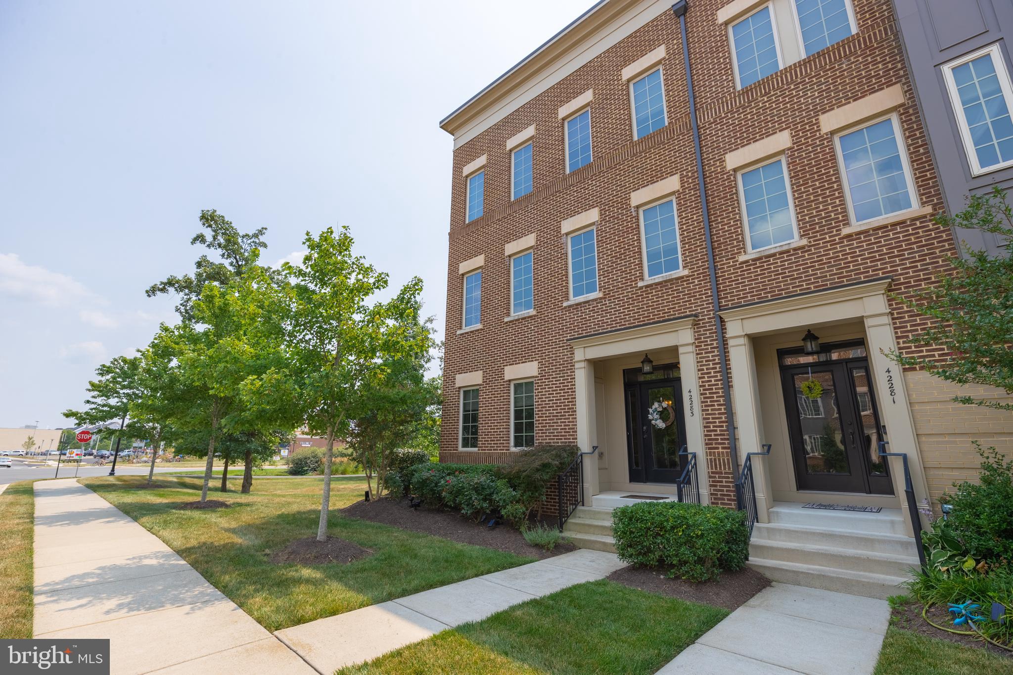 BRAMBLETON TOWN CENTER - Residential