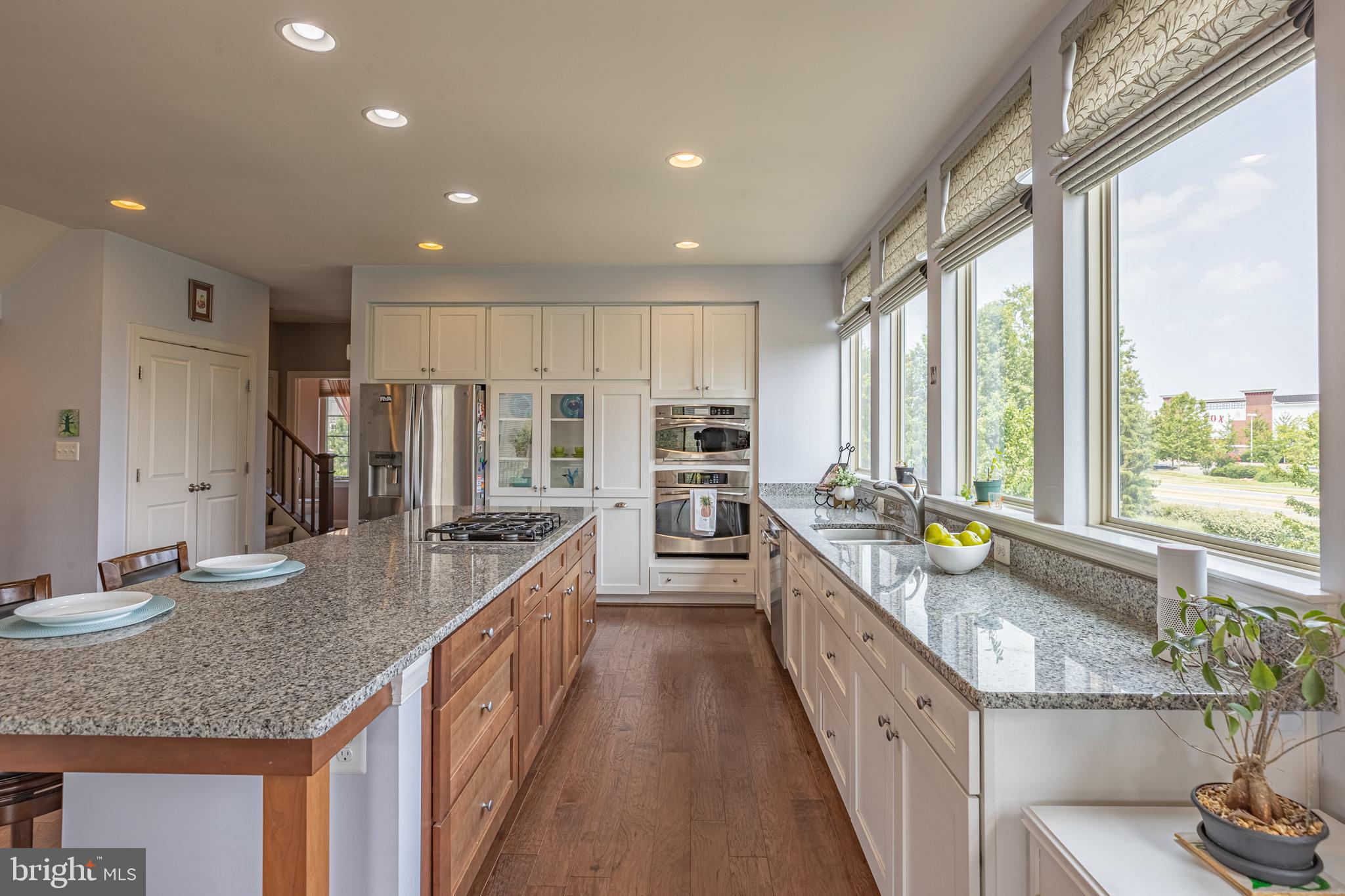 BRAMBLETON TOWN CENTER - Residential