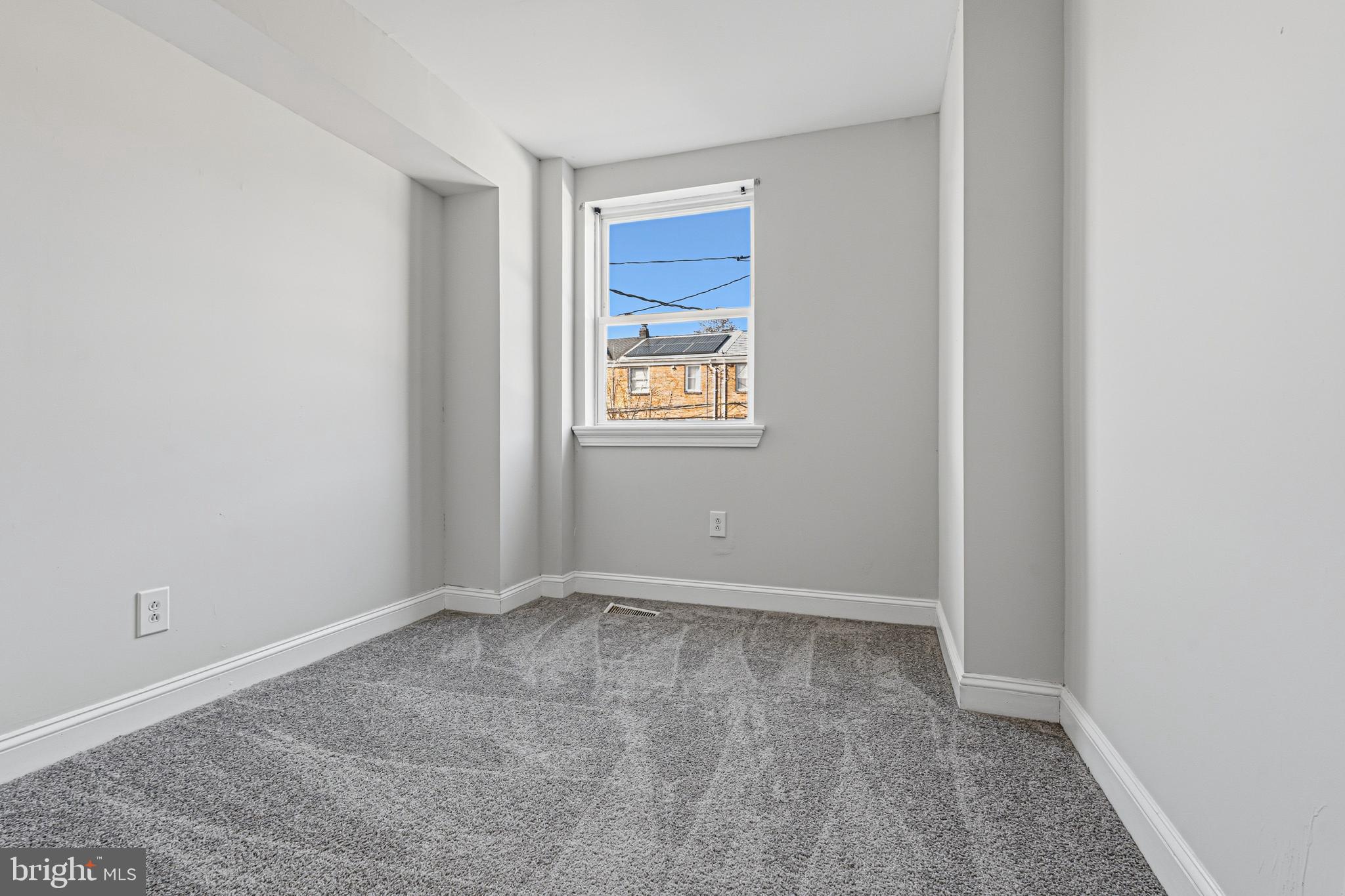 BELAIR-EDISON - Residential Lease