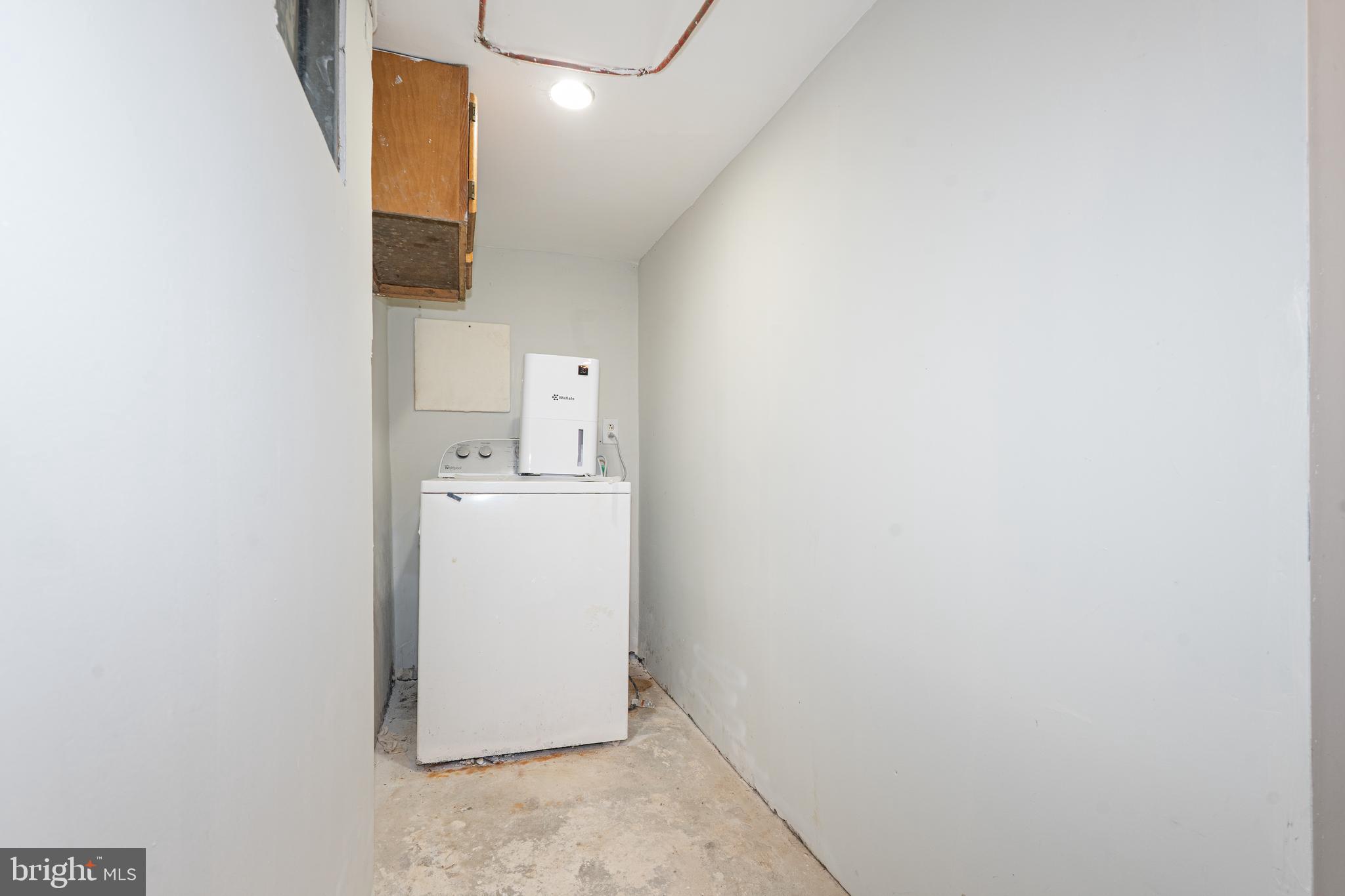 BELAIR-EDISON - Residential Lease