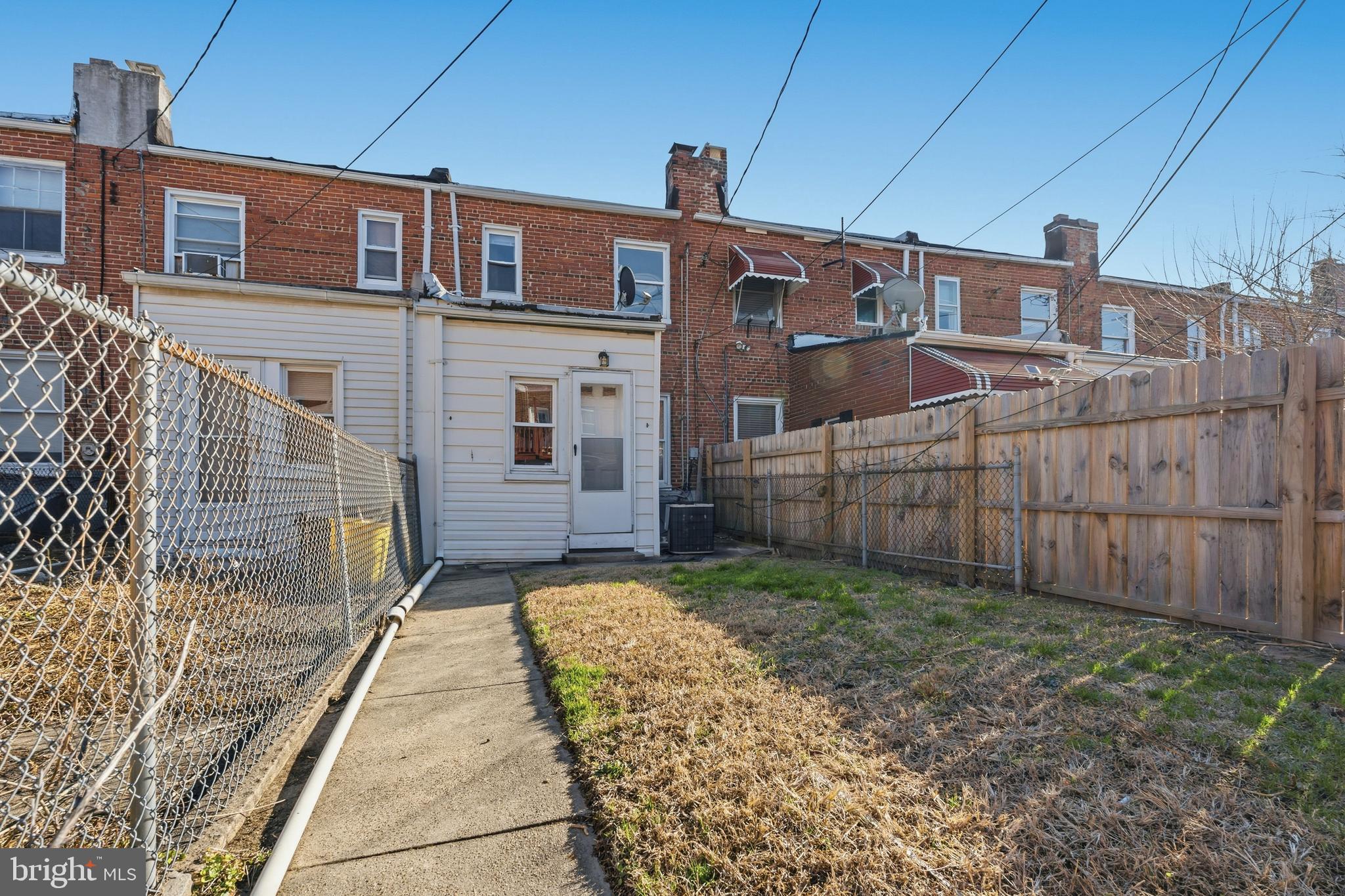 BELAIR-EDISON - Residential Lease