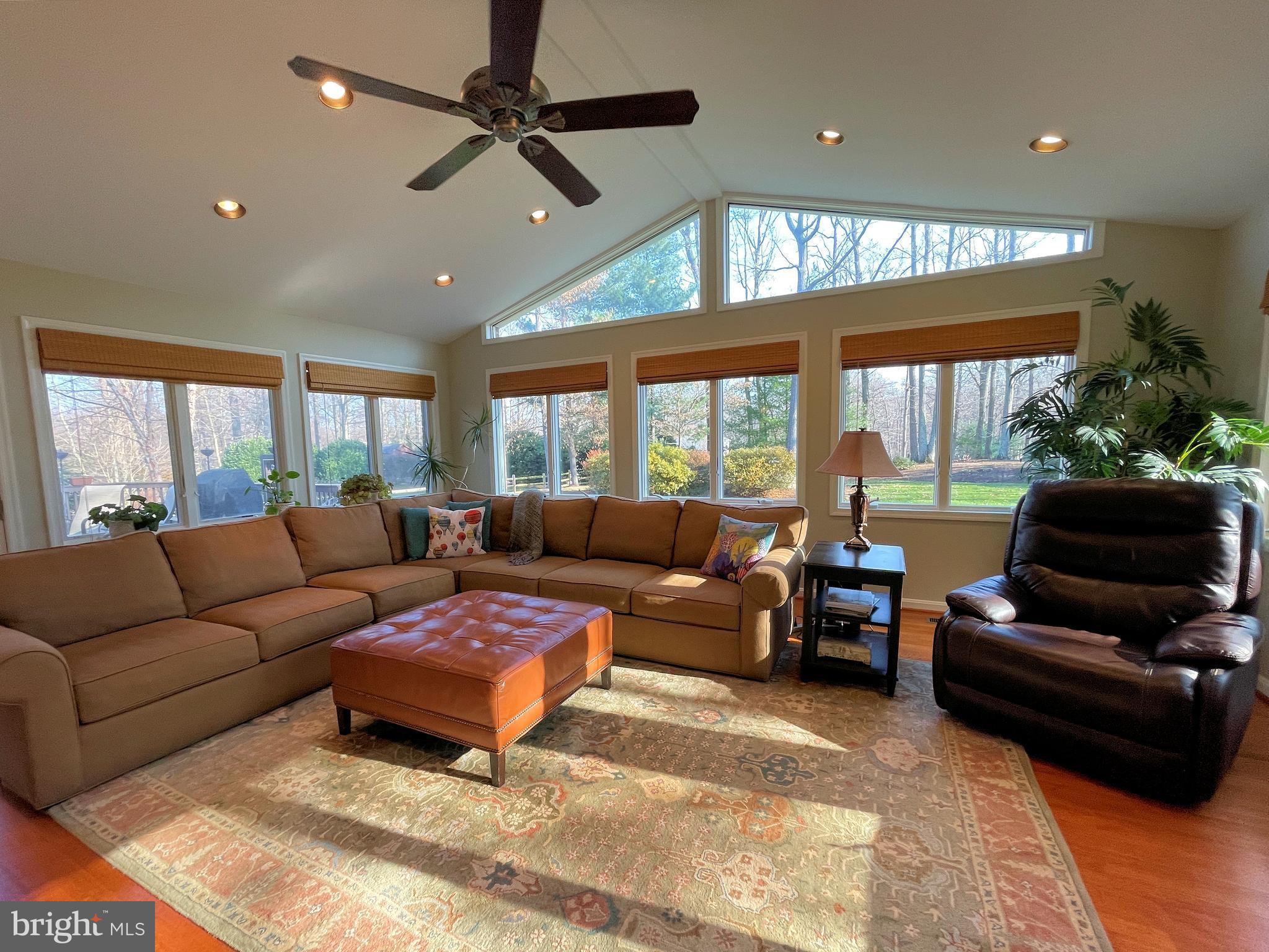 HICKORY HILLS - Residential