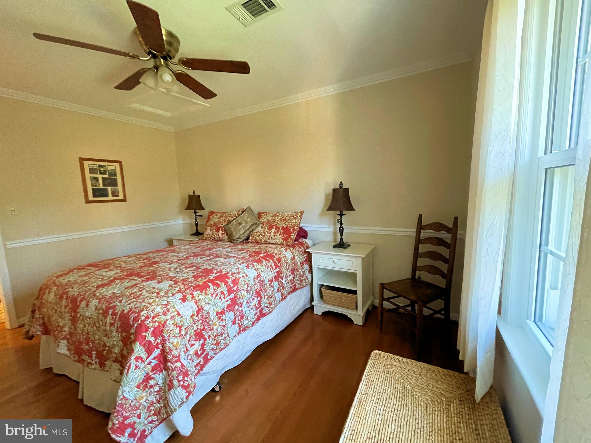 HICKORY HILLS - Residential