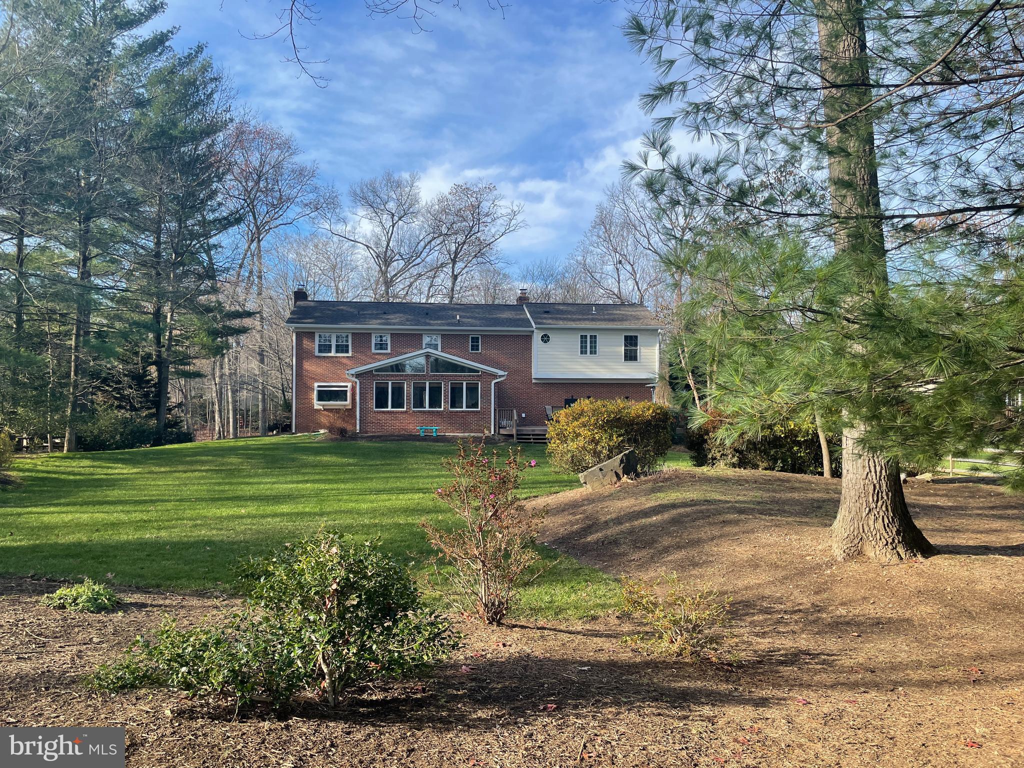 HICKORY HILLS - Residential