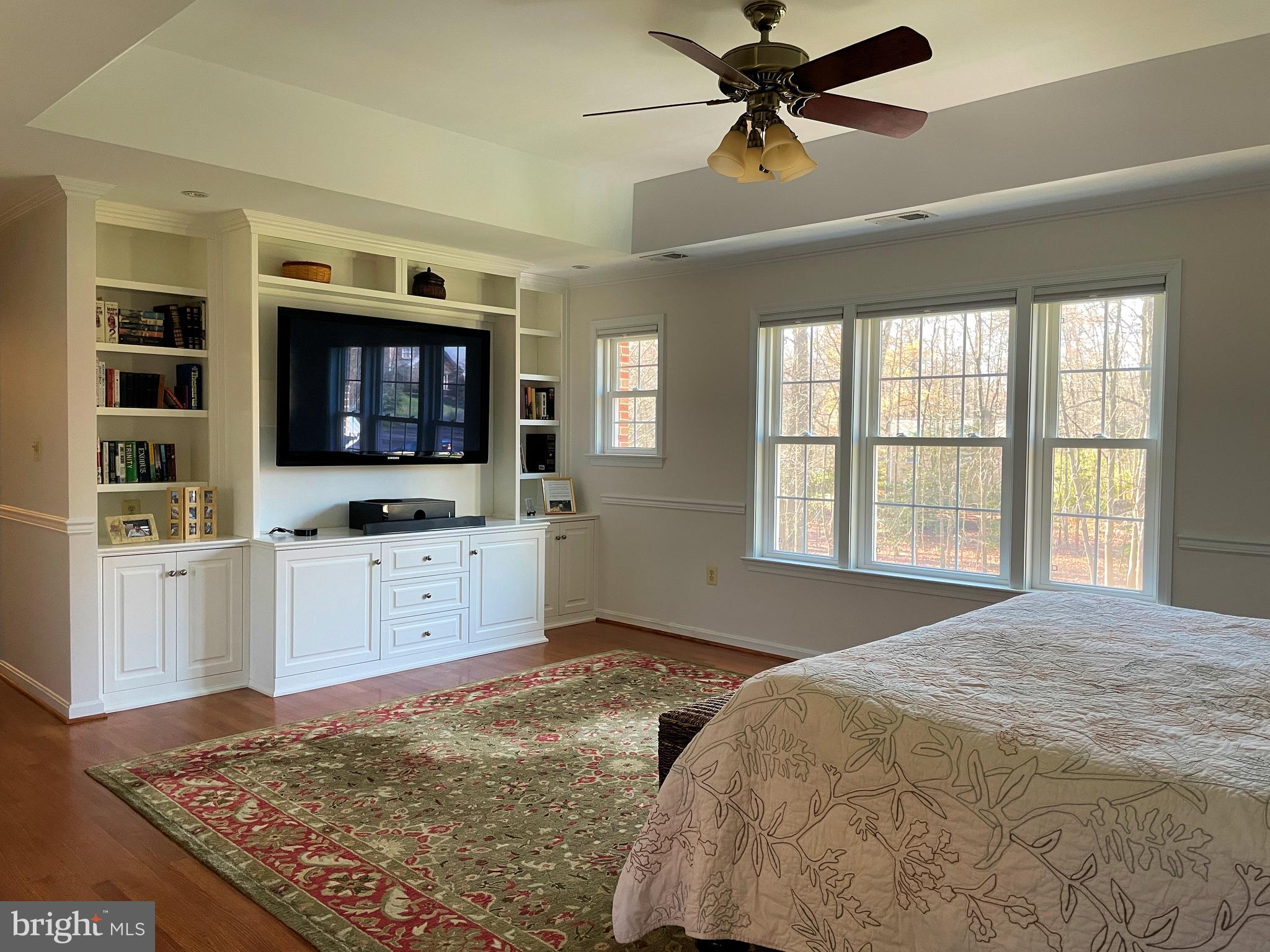 HICKORY HILLS - Residential