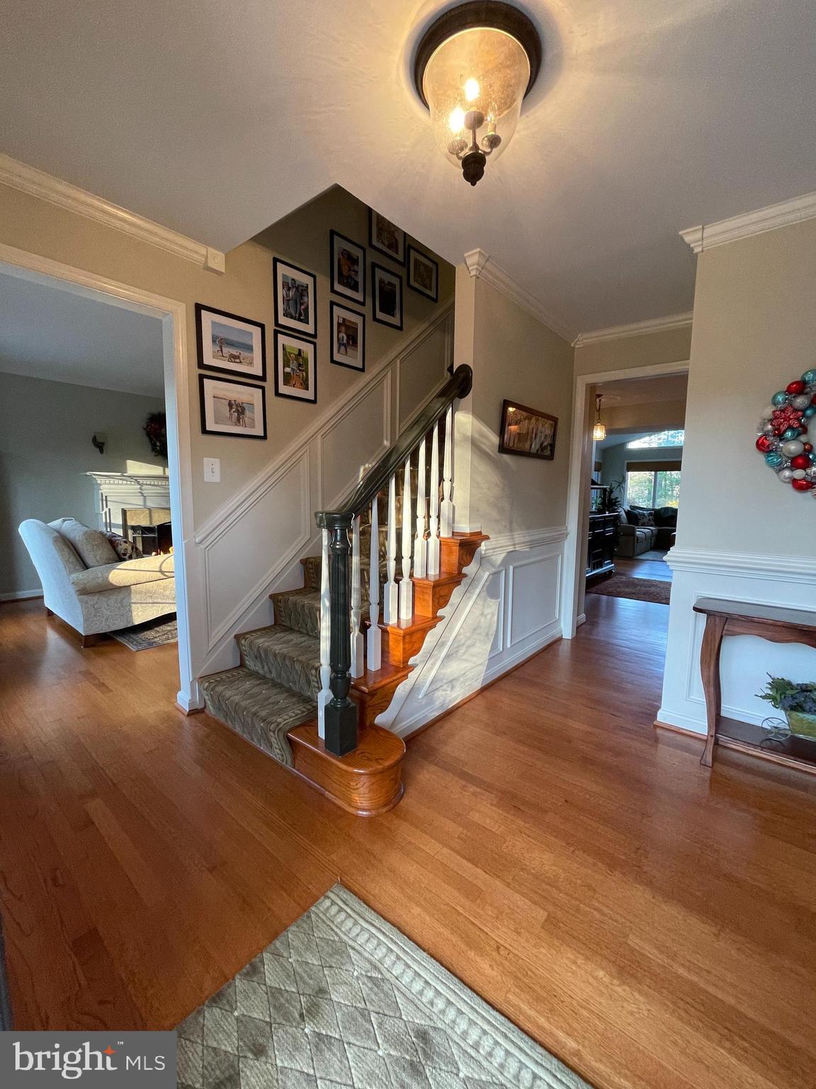 HICKORY HILLS - Residential