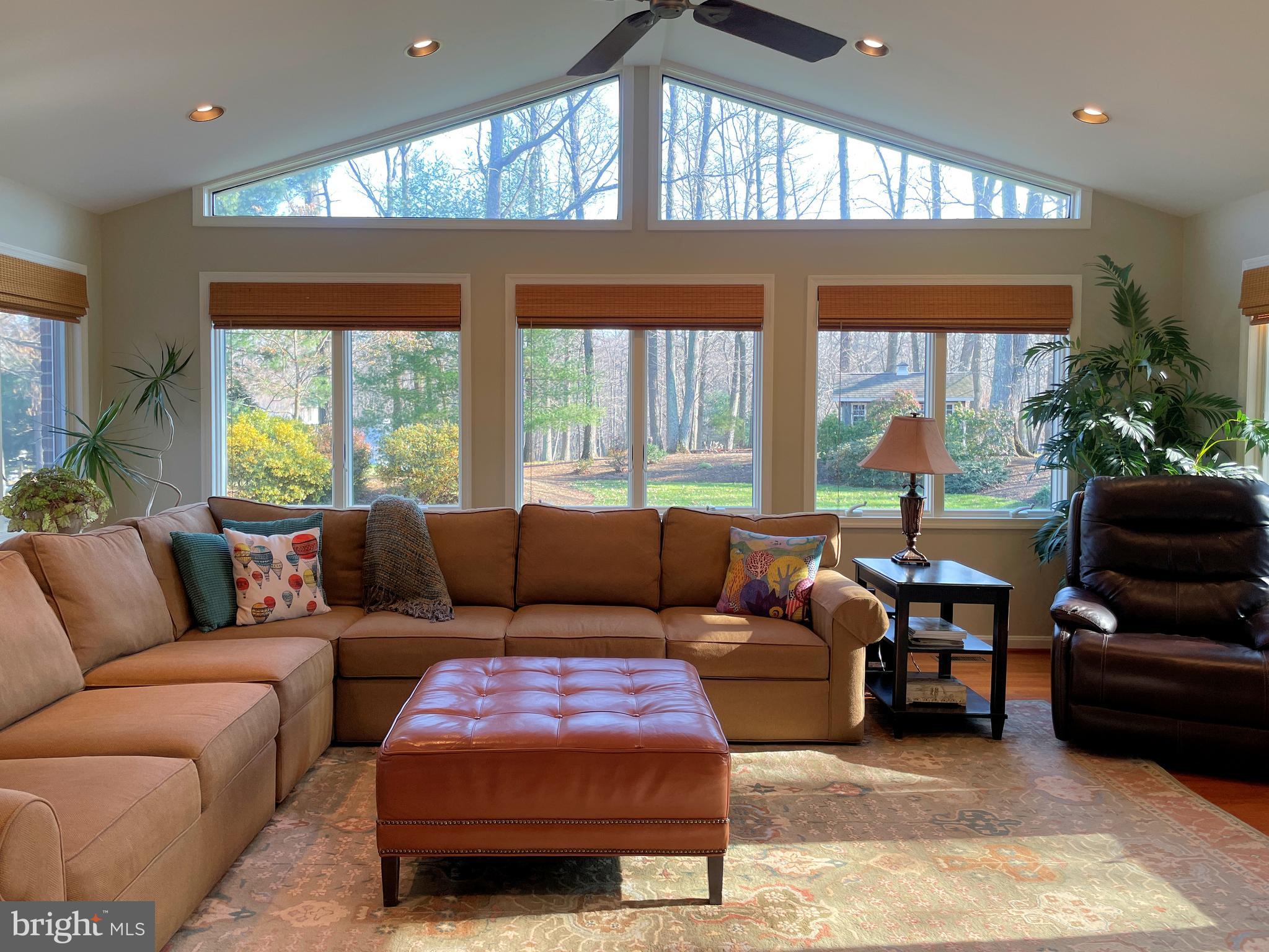 HICKORY HILLS - Residential